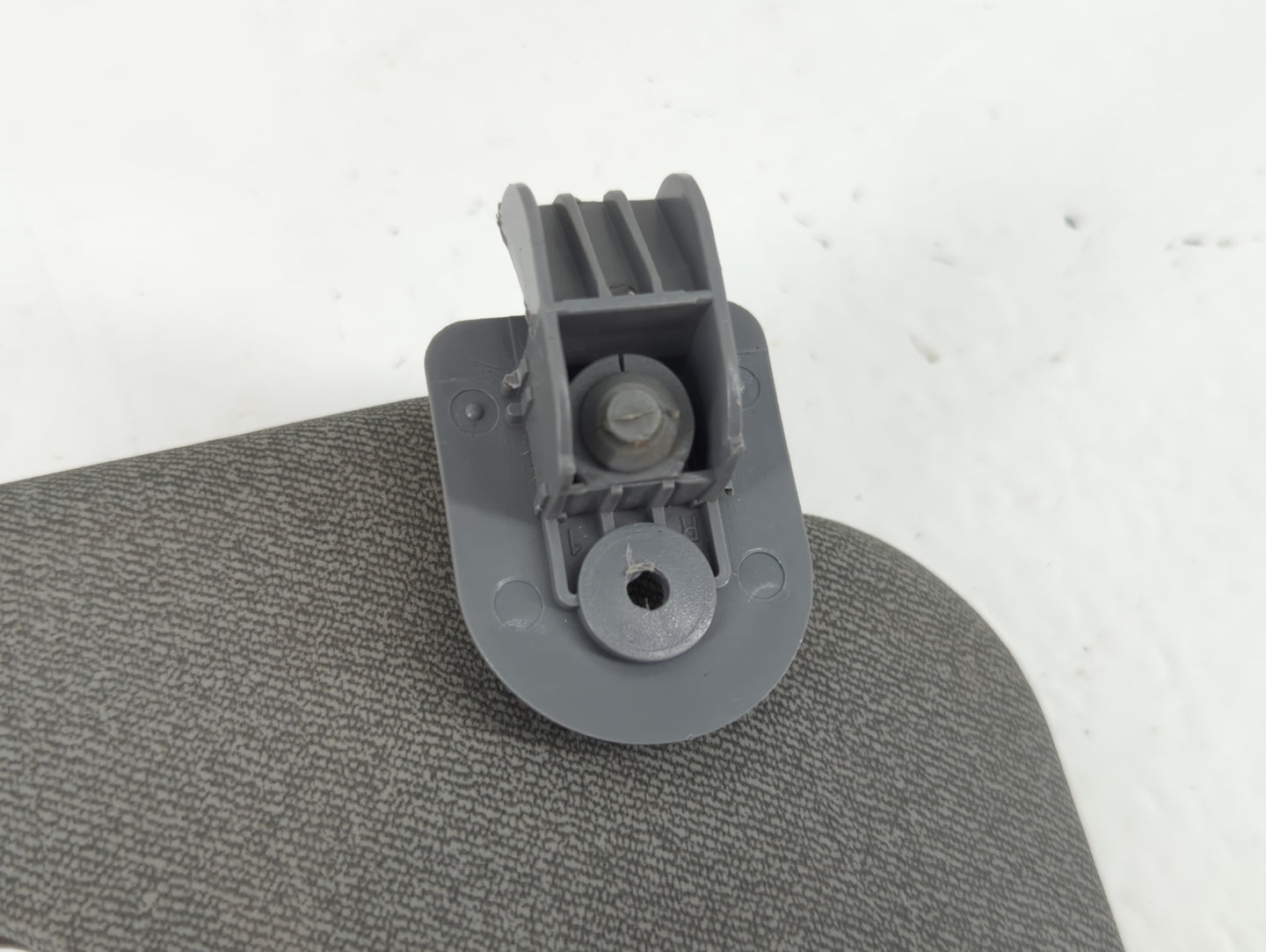 2004-2005 Chevrolet Aveo Sun Visor Shade Replacement Passenger Right Mirror Fits Fits 2004 2005 OEM Used Auto Parts - Oemuse