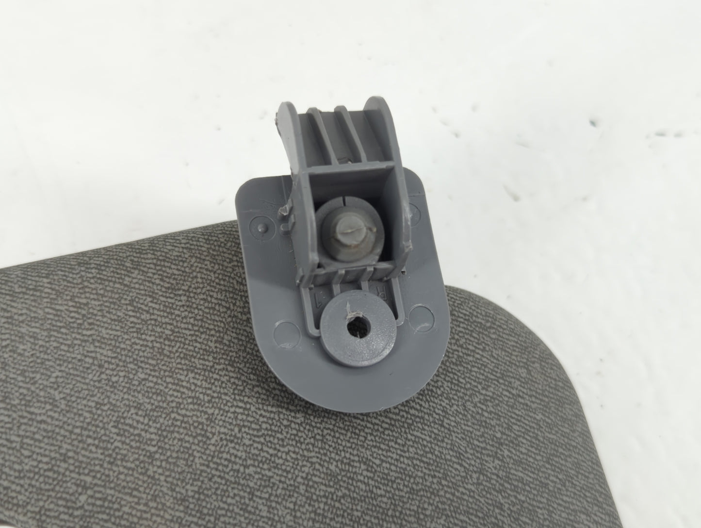 2004-2005 Chevrolet Aveo Sun Visor Shade Replacement Passenger Right Mirror Fits Fits 2004 2005 OEM Used Auto Parts - Oemuse