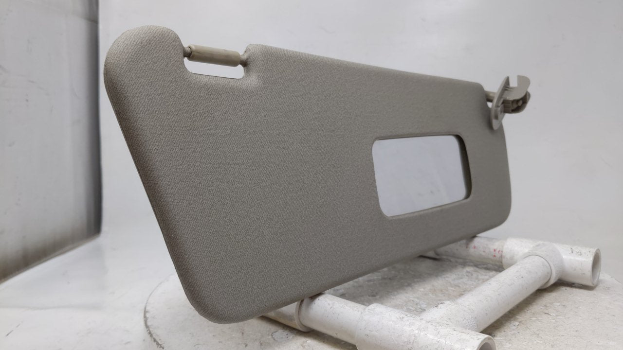 2004 Chevrolet Aveo Sun Visor Shade Replacement Passenger Right Mirror Fits OEM Used Auto Parts - Oemusedautoparts1.com