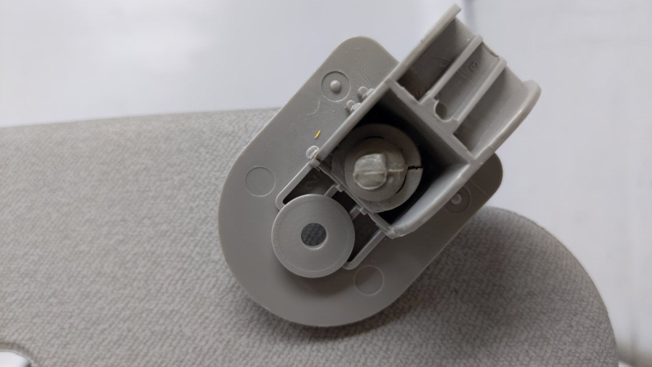 2004 Chevrolet Aveo Sun Visor Shade Replacement Passenger Right Mirror Fits OEM Used Auto Parts - Oemusedautoparts1.com