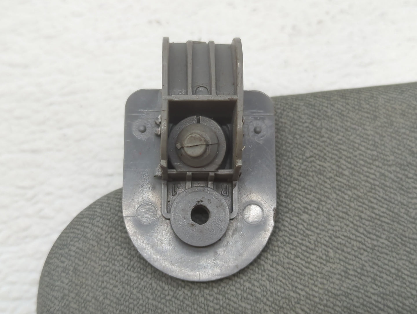 2004-2005 Chevrolet Aveo Sun Visor Shade Replacement Passenger Right Mirror Fits Fits 2004 2005 OEM Used Auto Parts - Oemuse