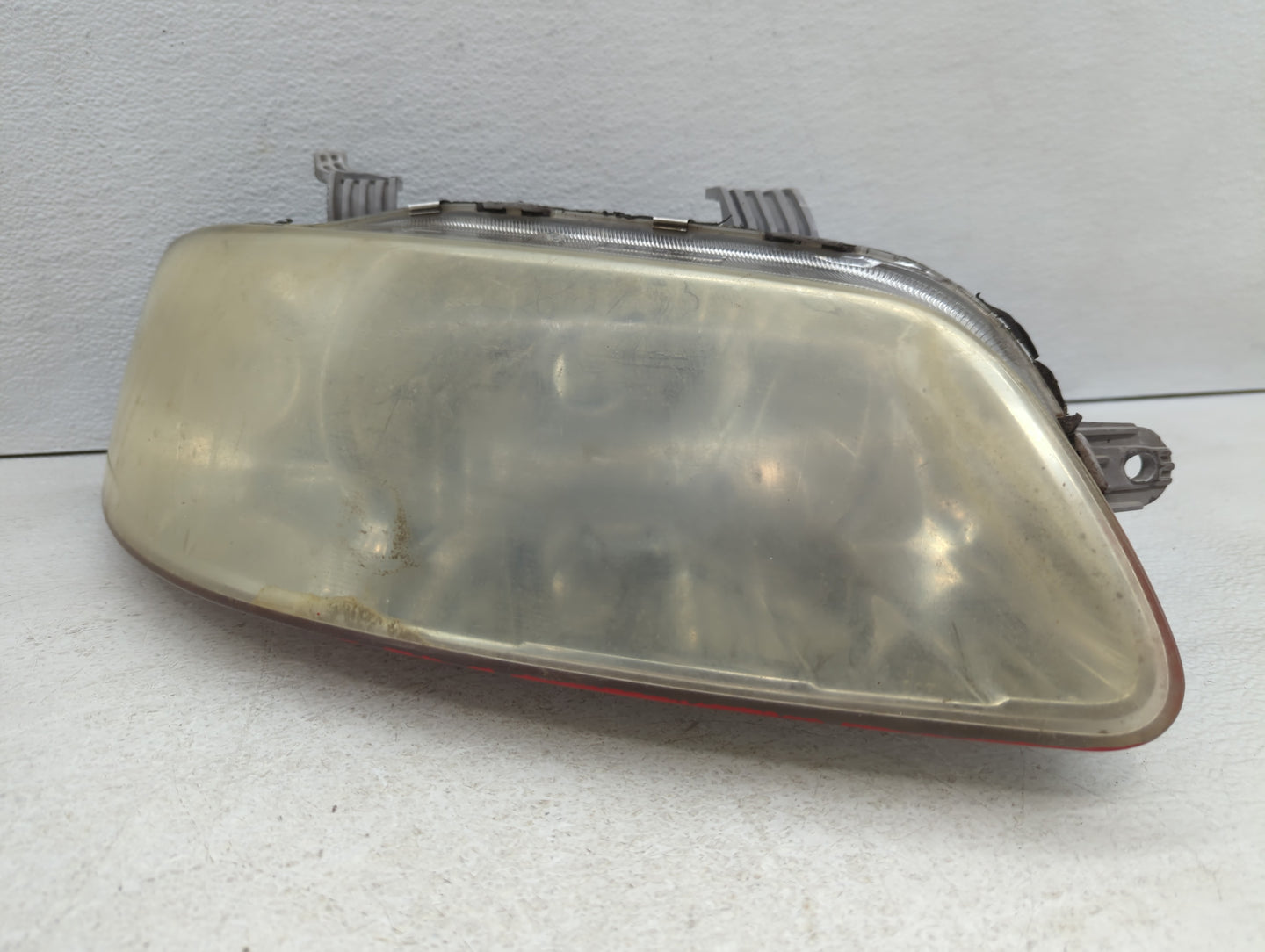 2004-2006 Chevrolet Aveo Passenger Right Oem Head Light Headlight Lamp - Oemusedautoparts1.com