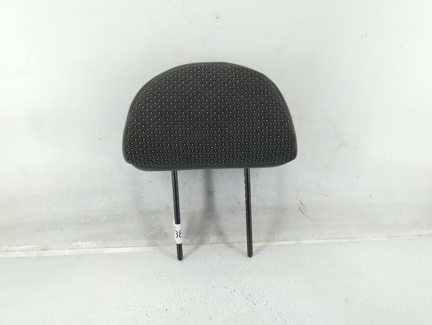 2004-2006 Chevrolet Aveo Headrest Head Rest Front Driver Passenger Seat - Oemusedautoparts1.com