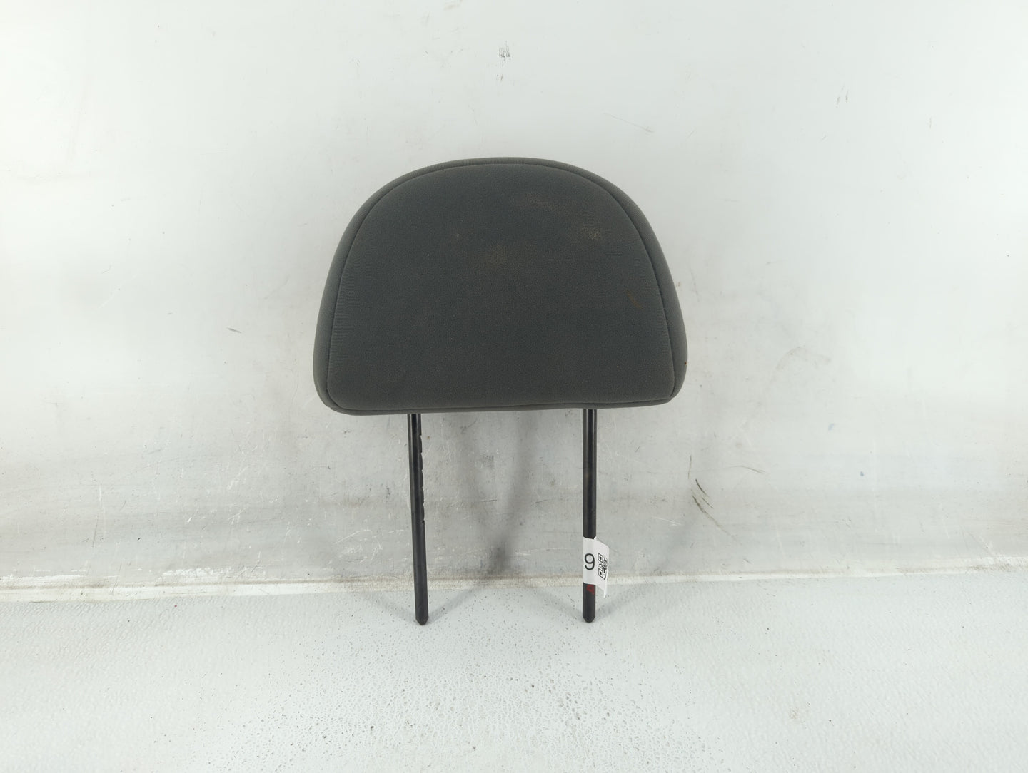 2004-2006 Chevrolet Aveo Headrest Head Rest Front Driver Passenger Seat - Oemusedautoparts1.com