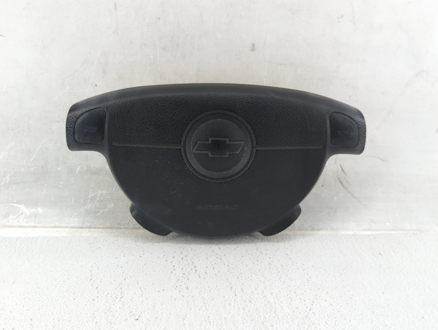 2004-2005 Chevrolet Aveo Air Bag Driver Left Steering Wheel Mounted P/N:05180667 AS4GC2C9S Fits Fits 2004 2005 OEM Used Auto