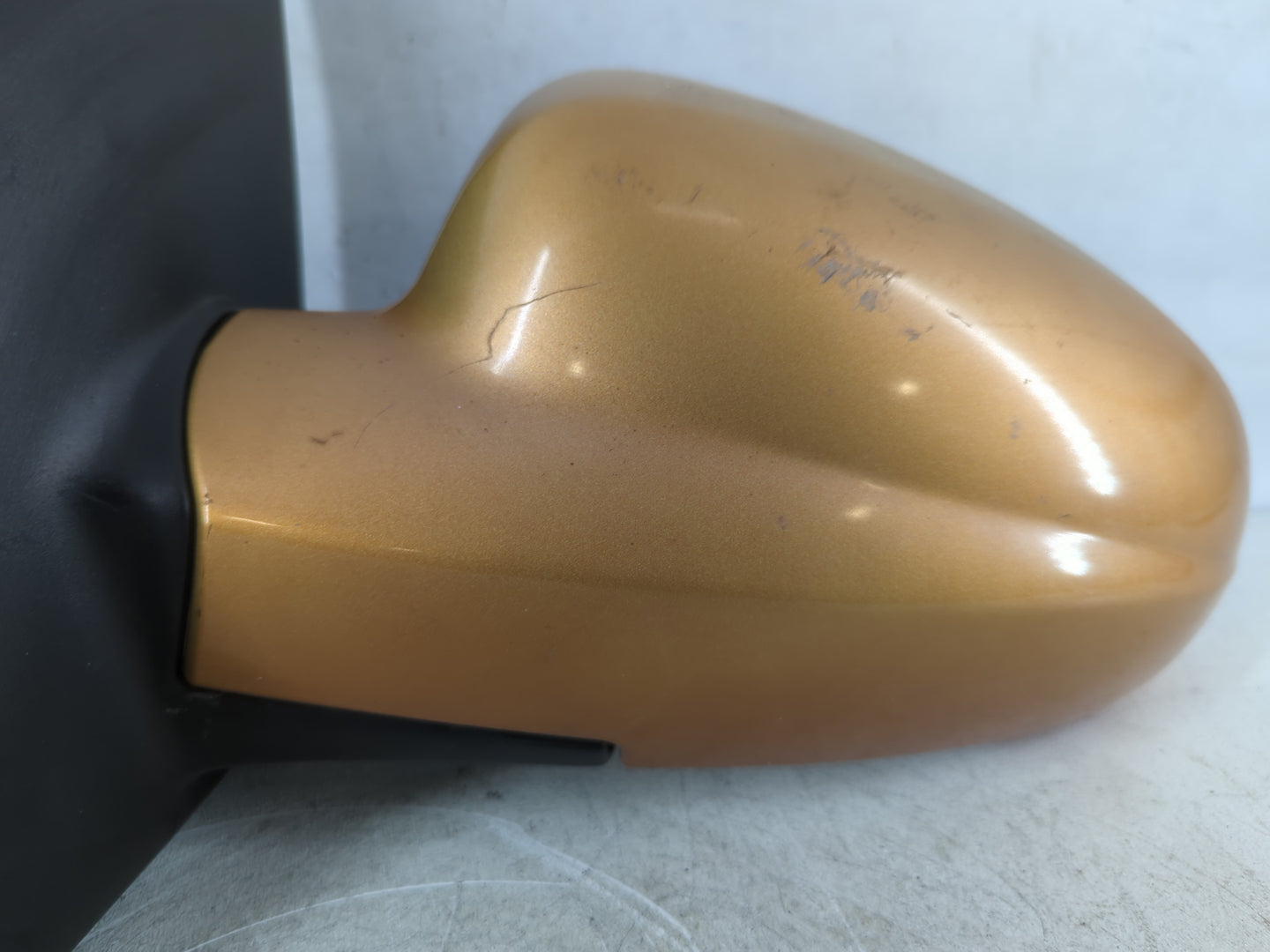 2004-2005 Chevrolet Aveo Driver Left Side View Manual Door Mirror Orange - Oemusedautoparts1.com