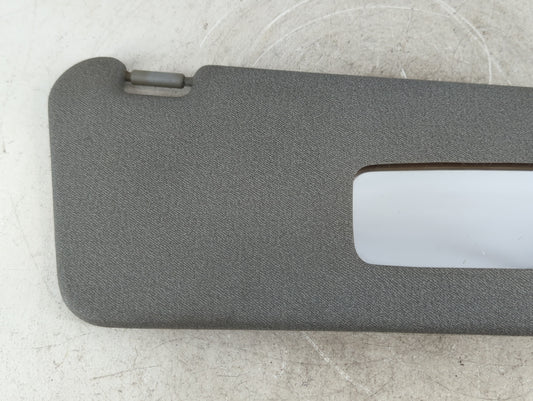 2004-2005 Chevrolet Aveo Sun Visor Shade Replacement Passenger Right Mirror Fits Fits 2004 2005 OEM Used Auto Parts