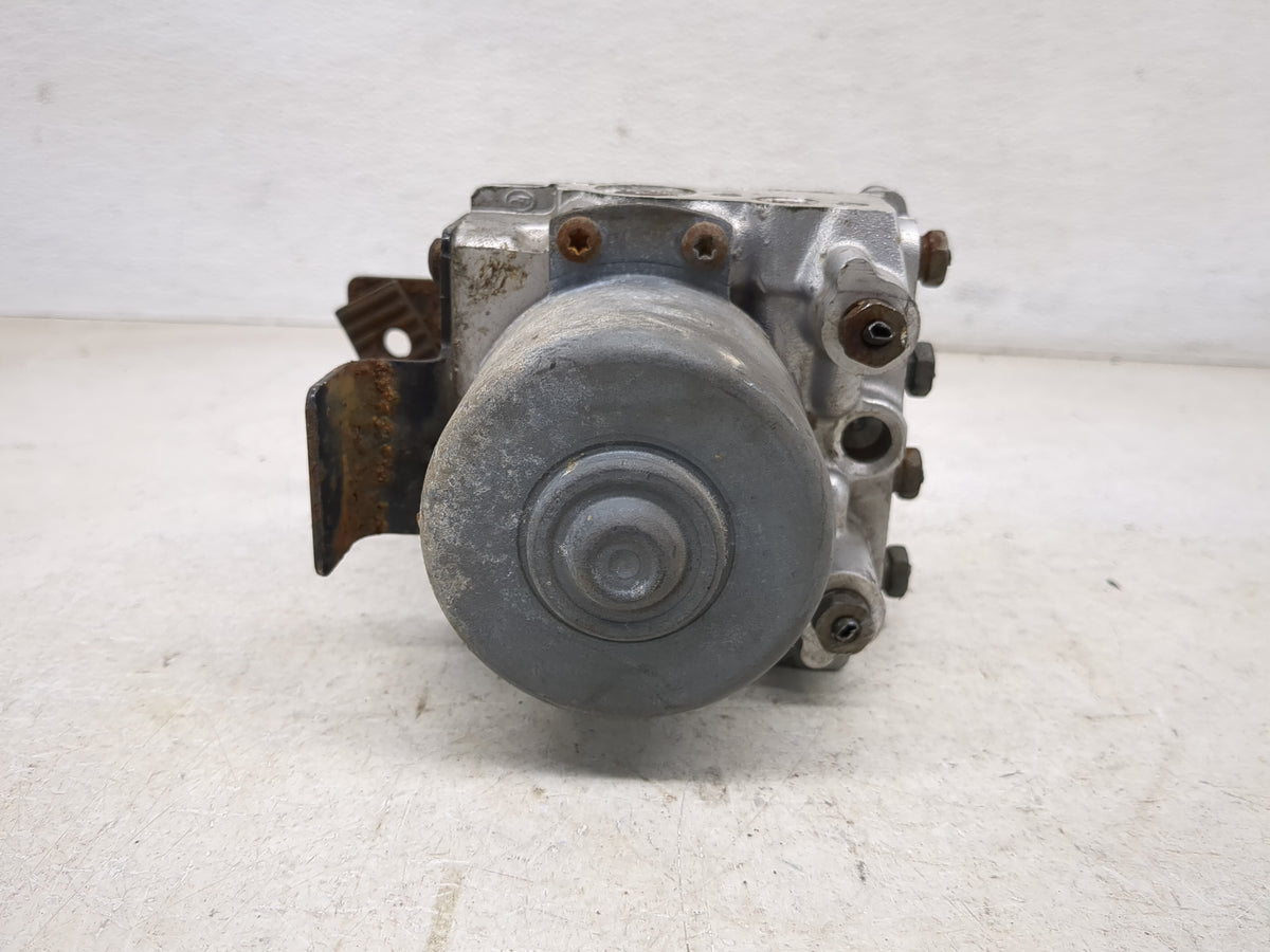 2003-2005 Chevrolet Cavalier Anti-Lock Brake ABS Pump Module Actuator OEM Fits Fits 2003 2004 2005 OEM Used Auto Parts - Oem