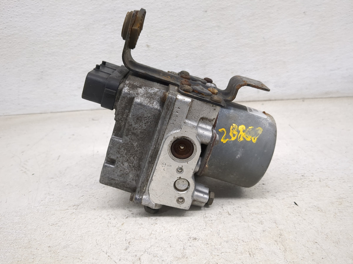 2003-2005 Chevrolet Cavalier Anti-Lock Brake ABS Pump Module Actuator OEM Fits Fits 2003 2004 2005 OEM Used Auto Parts - Oem