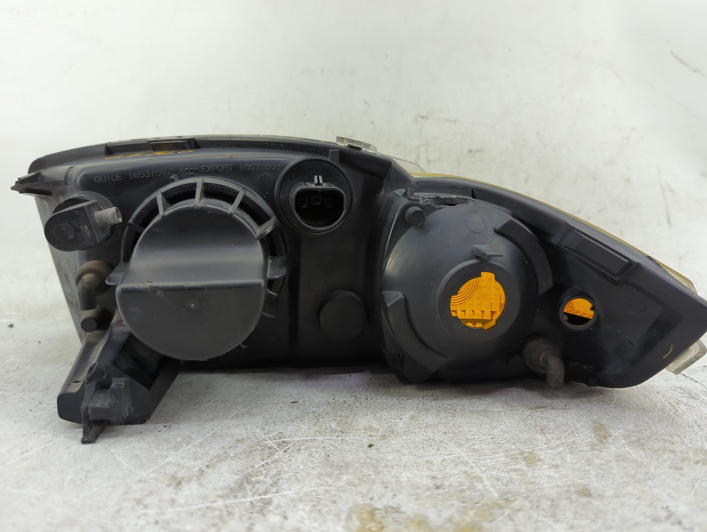 2003 Chevrolet Cavalier Passenger Right Oem Head Light Headlight Lamp - Oemusedautoparts1.com