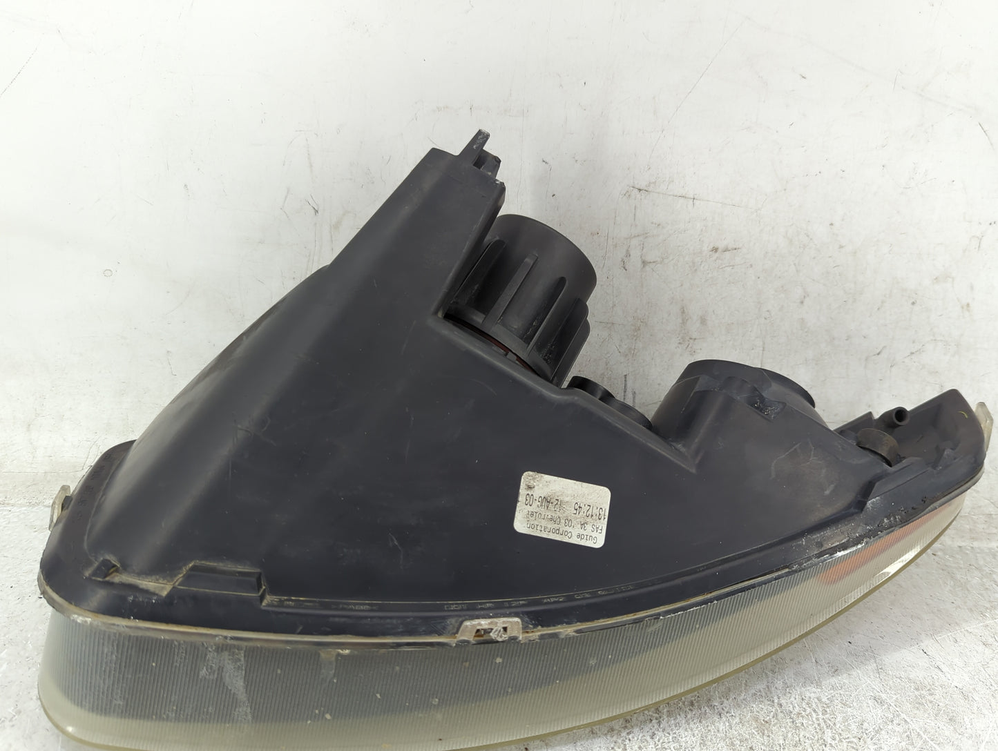 2003 Chevrolet Cavalier Passenger Right Oem Head Light Headlight Lamp - Oemusedautoparts1.com