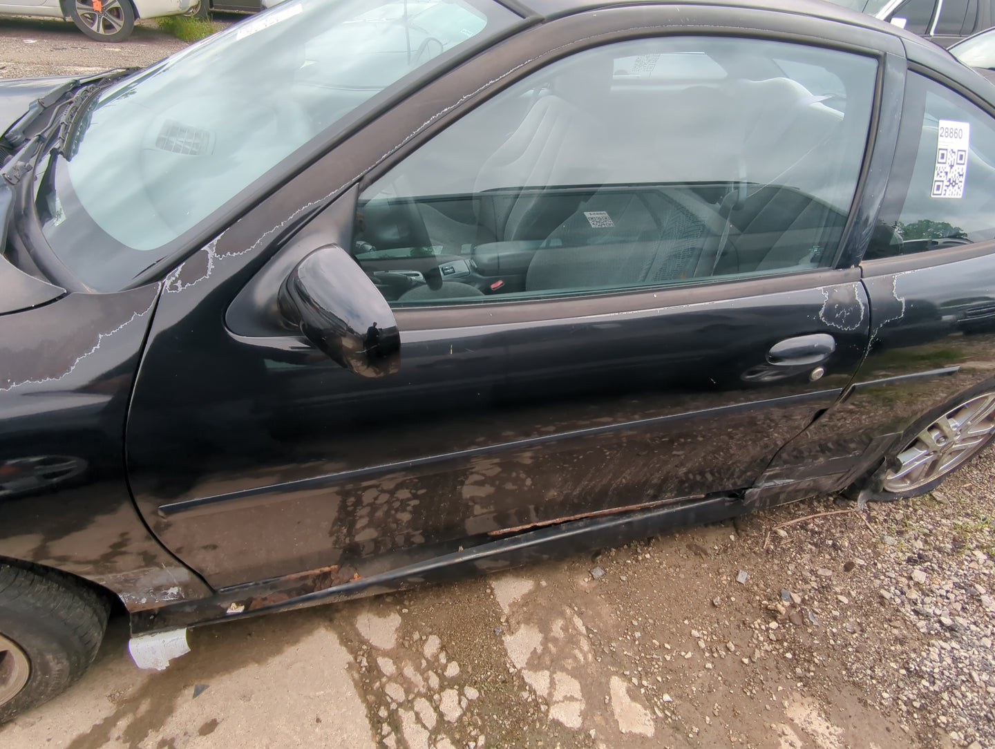 1995-2005 Chevrolet Cavalier Driver Front Door Oem - Oemusedautoparts1.com