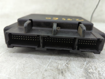 2003 Chevrolet Cavalier Body Control Module Bcm Inner Cabin Fuse Box 1083903