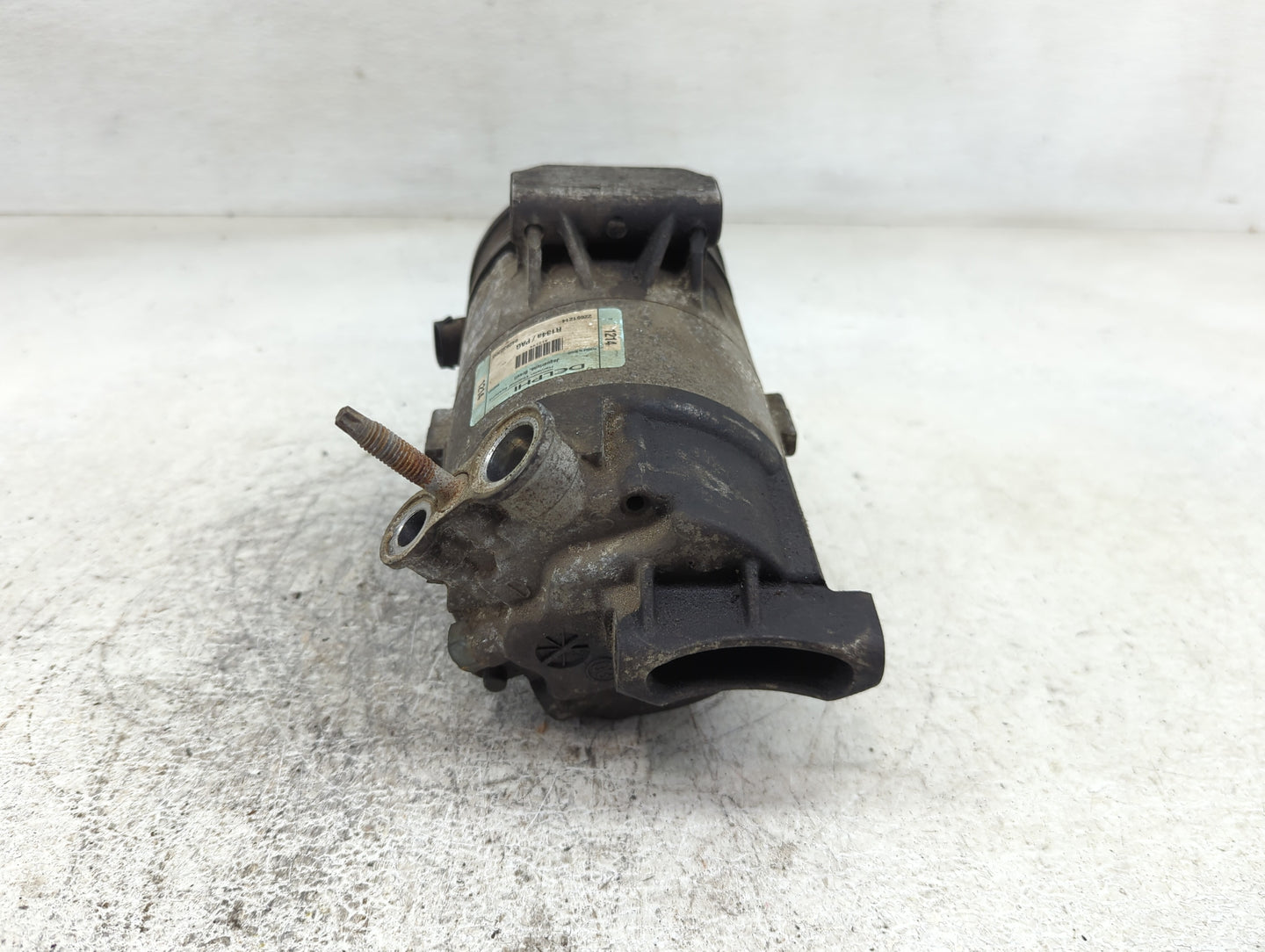 2004-2005 Chevrolet Cavalier Air Conditioning A/c Ac Compressor Oem - Oemusedautoparts1.com