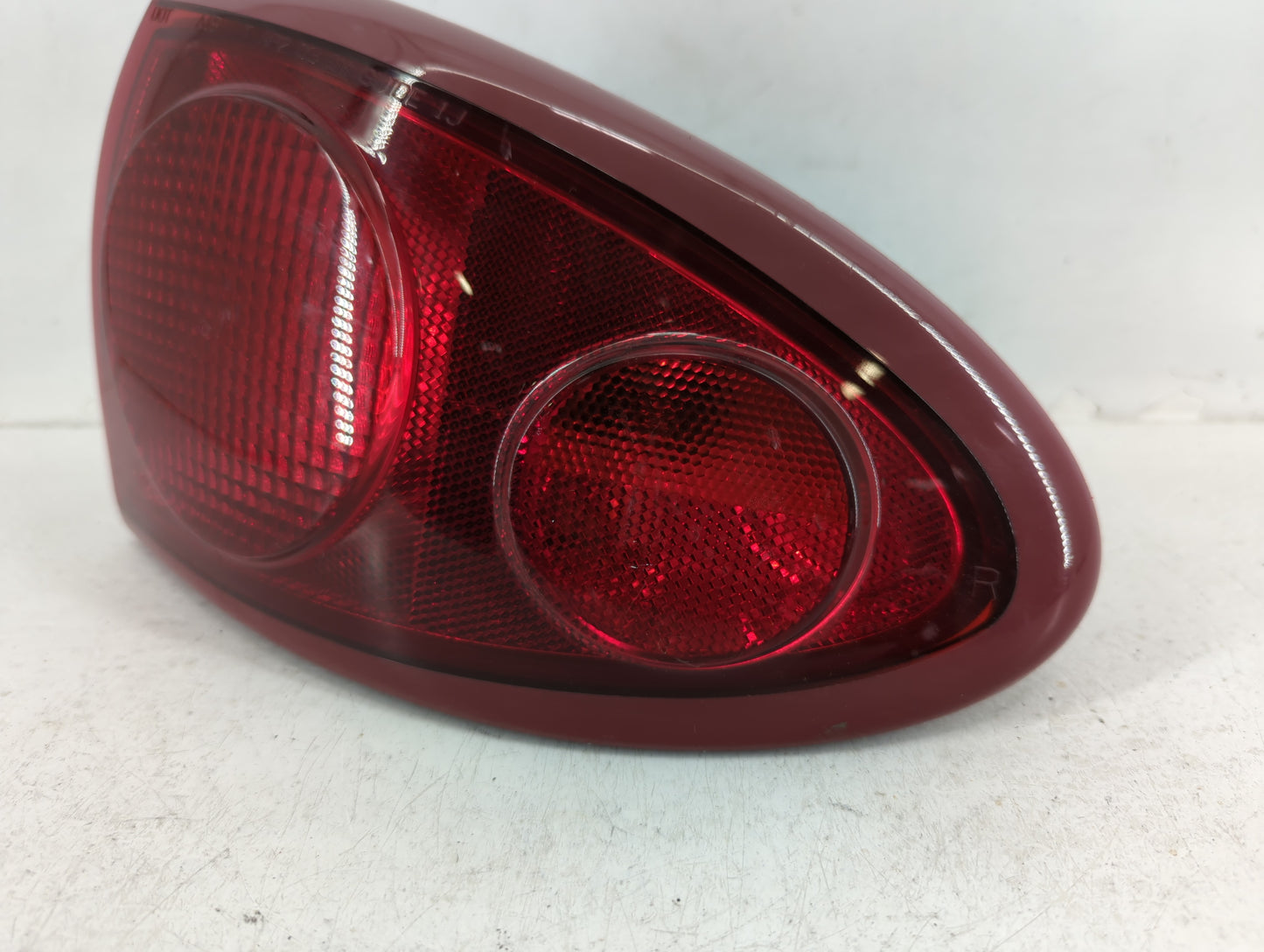 2003-2005 Chevrolet Cavalier Tail Light Assembly Passenger Right OEM P/N:16531614 A8 Fits Fits 2003 2004 2005 OEM Used Auto 