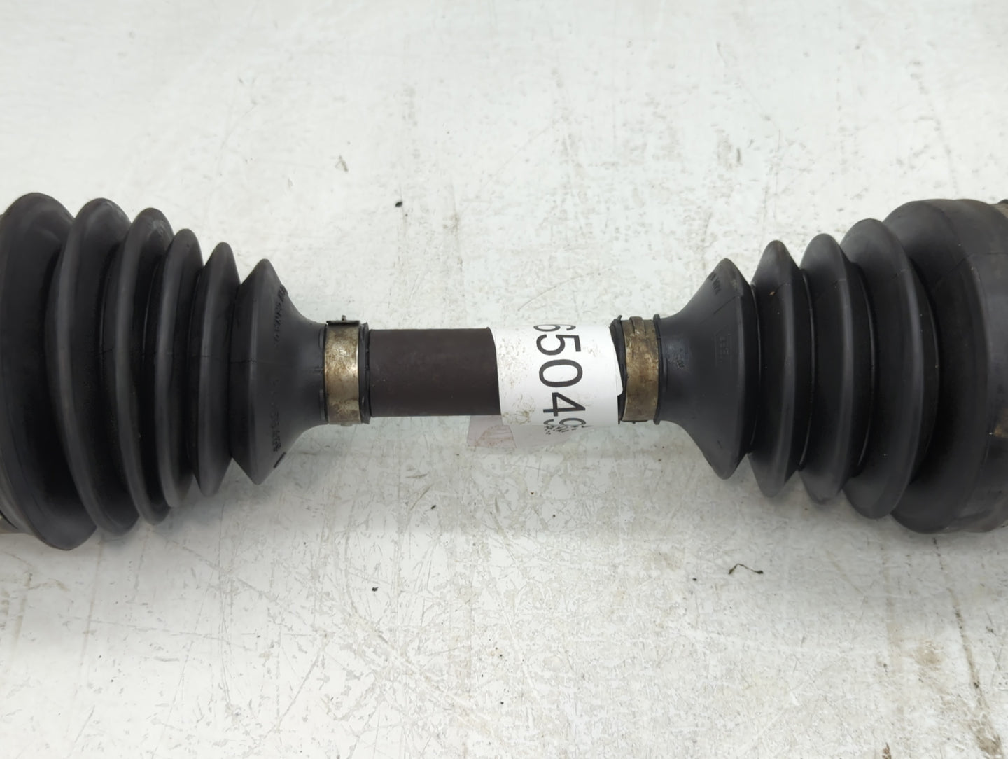 2003-2005 Chevrolet Cavalier Axle Shaft Front Driver Cv C/v - Oemusedautoparts1.com