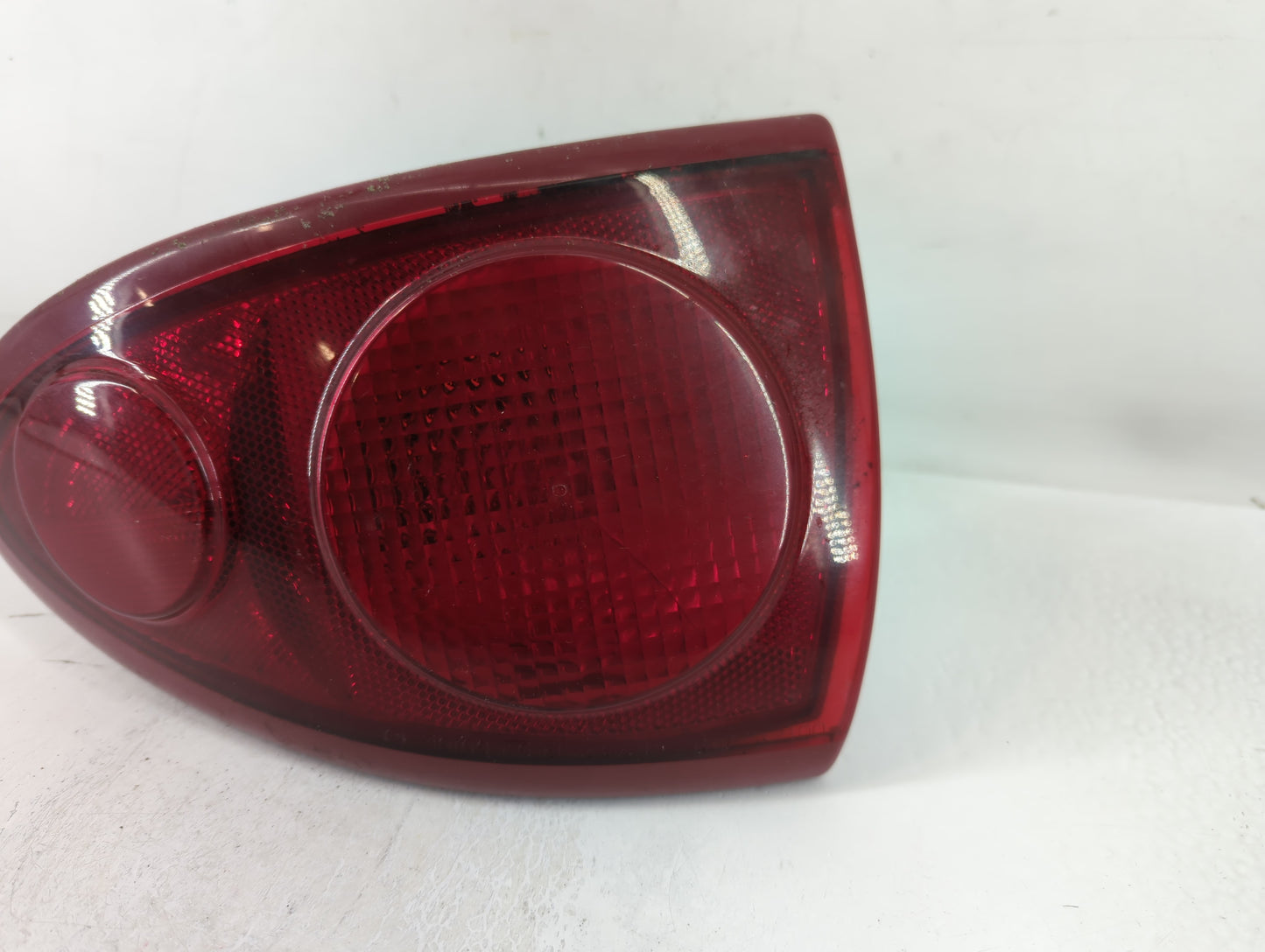 2003-2005 Chevrolet Cavalier Tail Light Assembly Passenger Right OEM P/N:16531614 A8 Fits Fits 2003 2004 2005 OEM Used Auto 