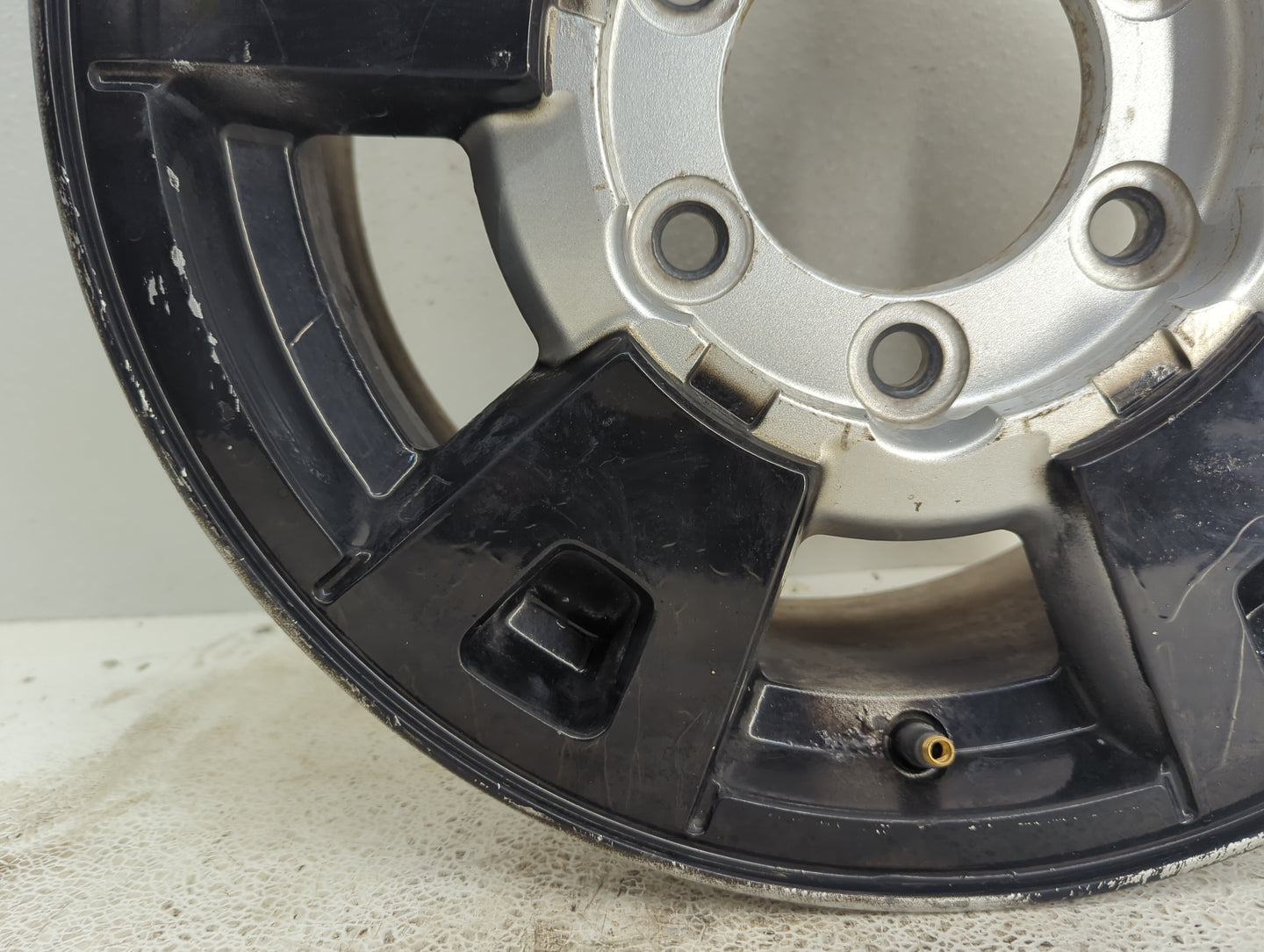 2004-2008 Chevrolet Colorado Oem Wheel Rim 1093152 - Oemusedautoparts1.com