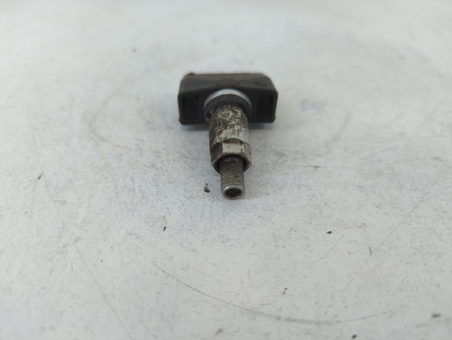 2004 Chevrolet Corvette Tire Pressure Monitoring System Sensor Tpms - Oemusedautoparts1.com