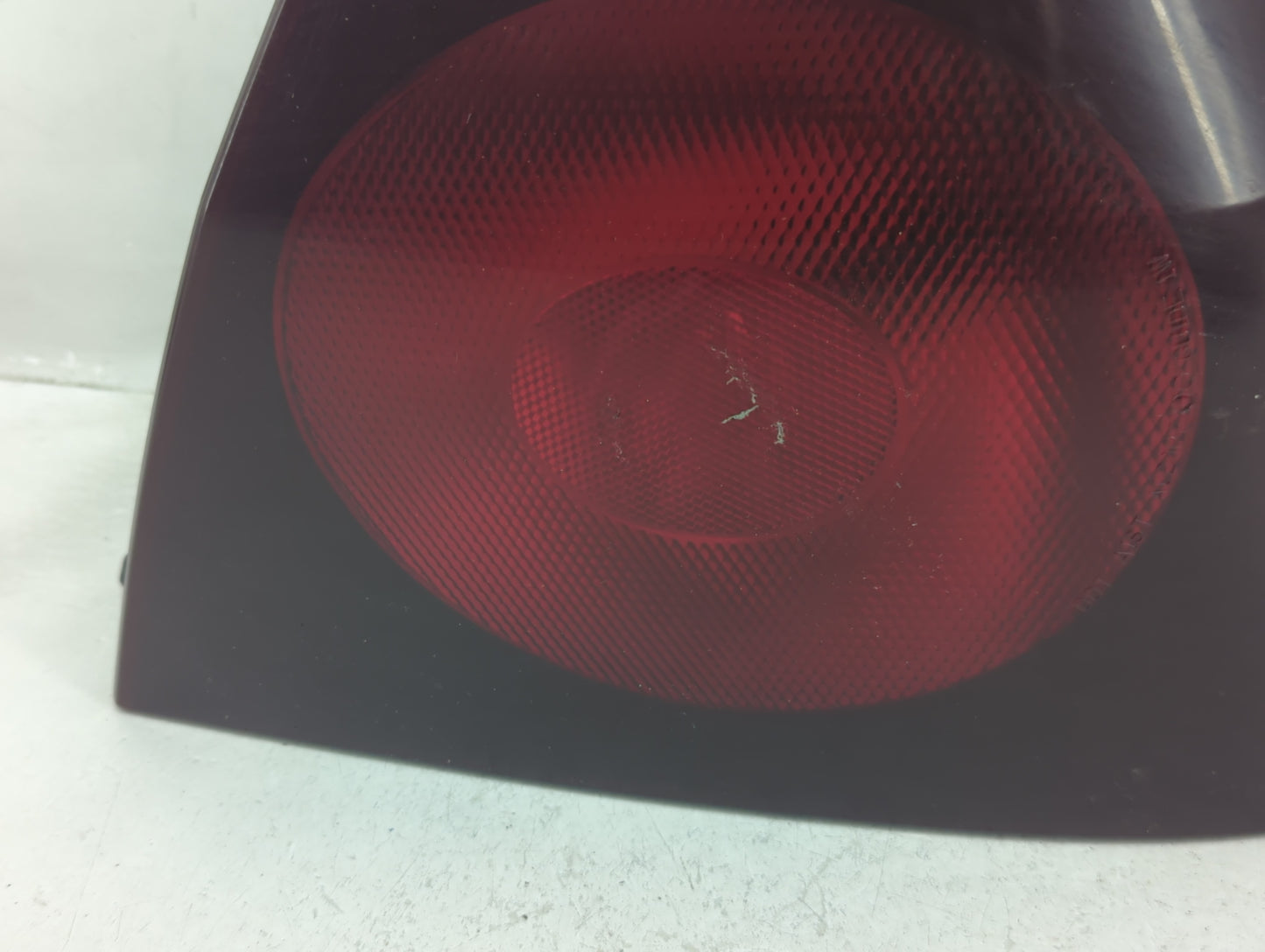 2000-2004 Chevrolet Impala Tail Light Assembly Passenger Right OEM P/N:16525262 Fits Fits 2000 2001 2002 2003 2004 OEM Used 