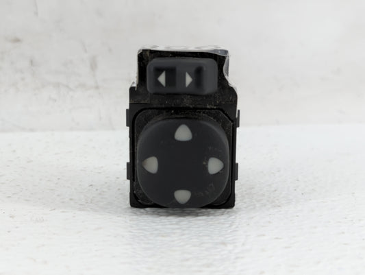 2000-2005 Chevrolet Impala Master Power Window Switch Replacement Driver Side Left P/N:10283839 Fits OEM Used Auto Parts - O