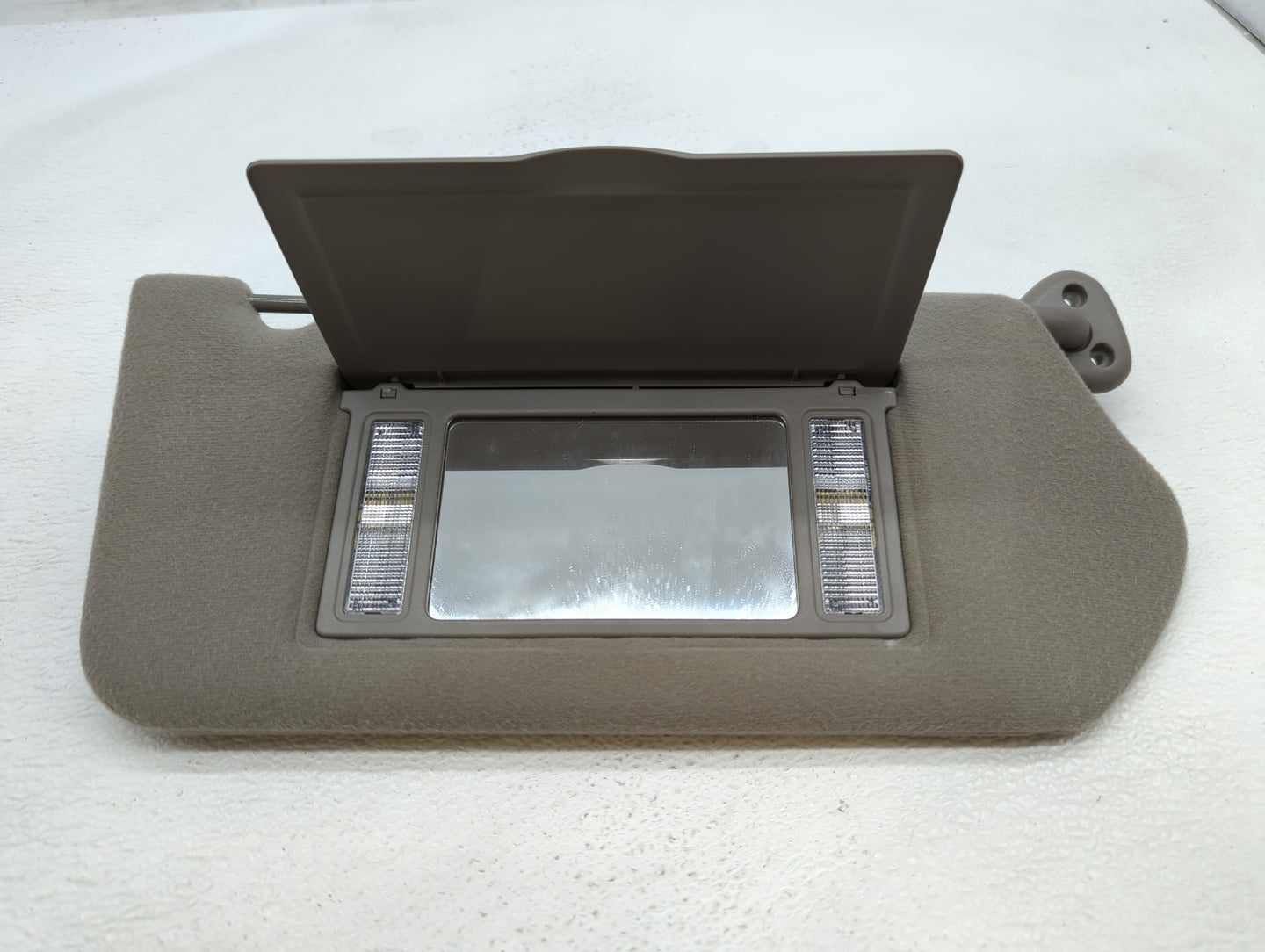 2000-2005 Chevrolet Impala Sun Visor Shade Replacement Passenger Right Mirror Fits Fits 2000 2001 2002 2003 2004 2005 OEM Us