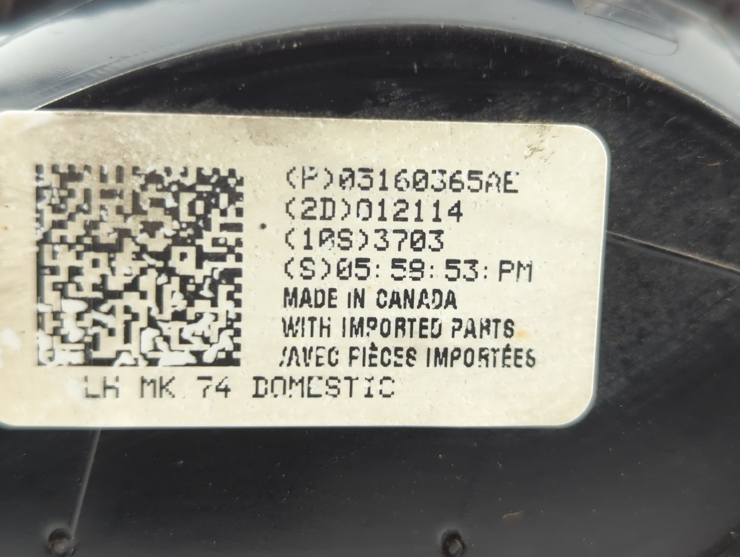 2004-2005 Chevrolet Impala Tail Light Assembly Passenger Right OEM P/N:05160365AE 16525253 A Fits Fits 2004 2005 OEM Used Au