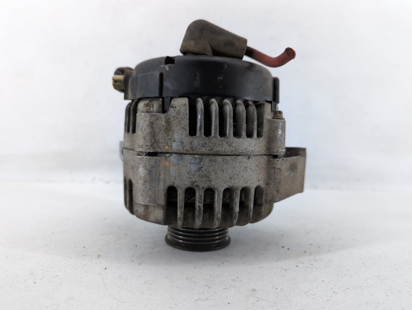 2004 Chevrolet Impala Alternator Replacement Generator Charging Assembly Engine OEM P/N:10 288 763 Fits Fits 1999 2000 2001 