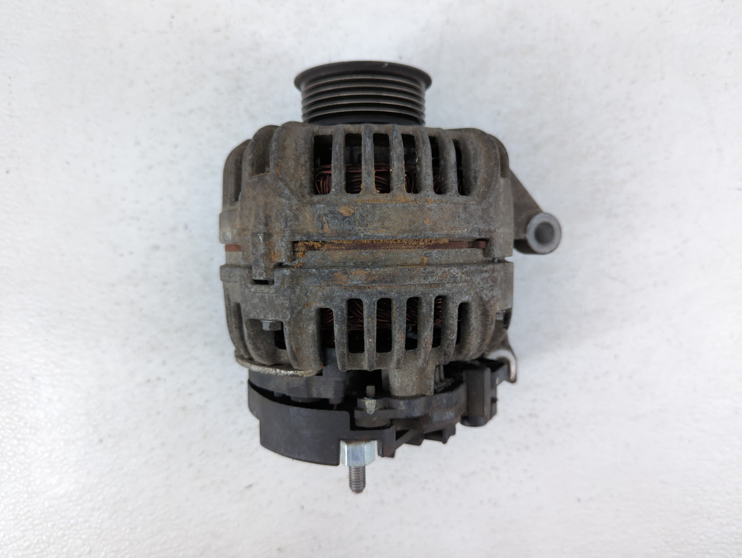 2004 Chevrolet Impala Alternator Replacement Generator Charging Assembly Engine OEM P/N:10 339 422 0 124 415 035 Fits OEM Us