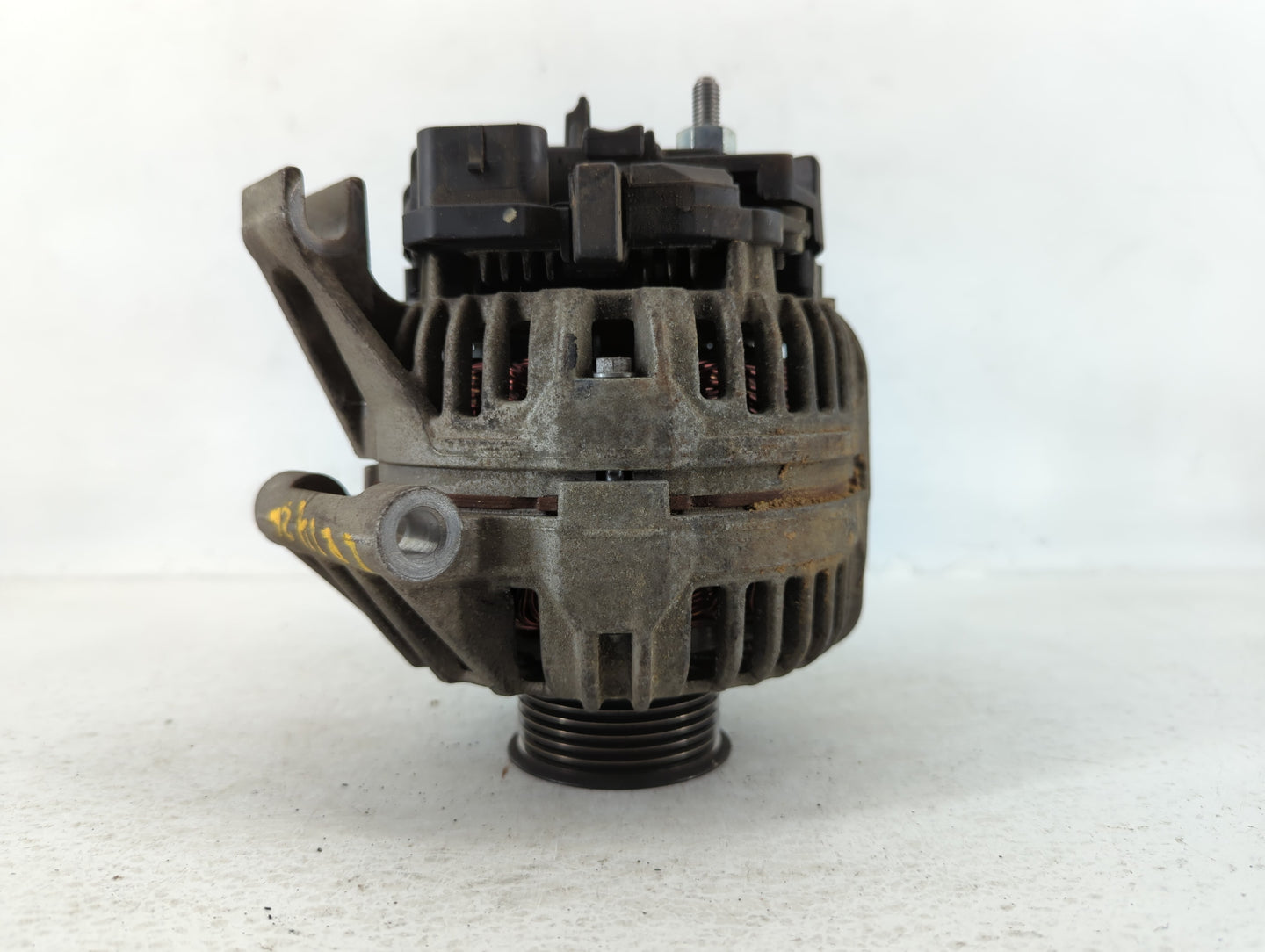 2004 Chevrolet Impala Alternator Replacement Generator Charging Assembly Engine OEM P/N:10 339 422 0 124 415 035 Fits OEM Us