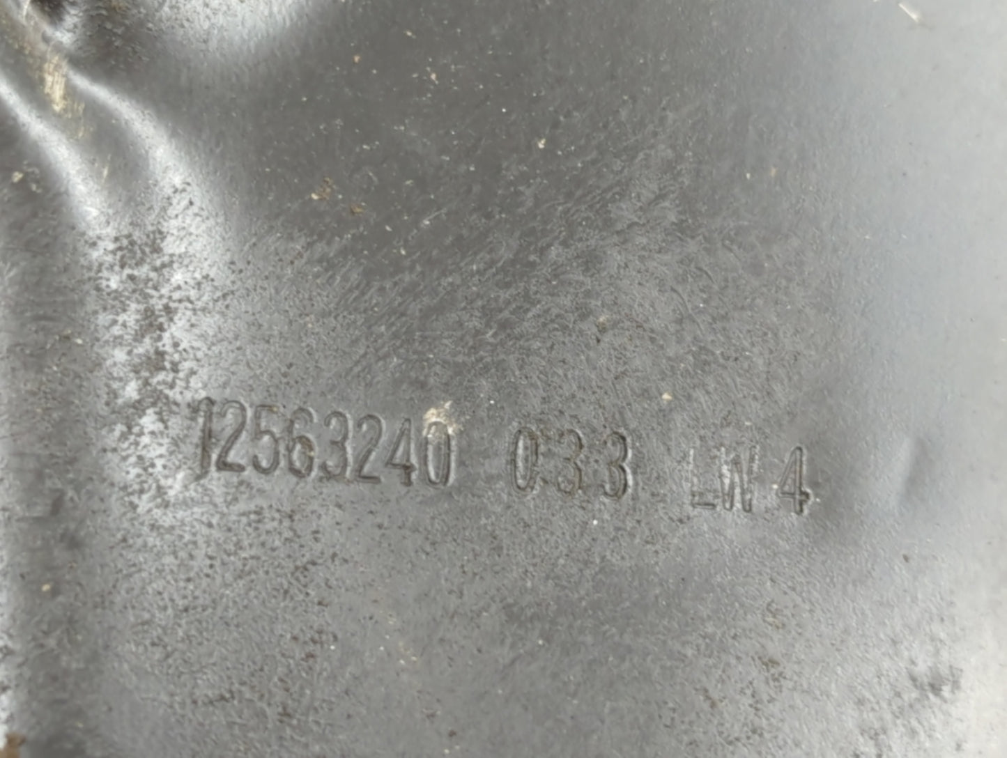 2004 Chevrolet Impala Engine Oil Pan P/N:12563240 Fits OEM Used Auto Parts - Oemusedautoparts1.com