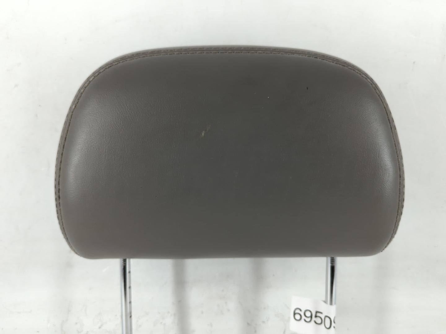2001-2005 Chevrolet Impala Headrest Head Rest Front Driver Passenger Seat Fits Fits 2001 2002 2003 2004 2005 OEM Used Auto P