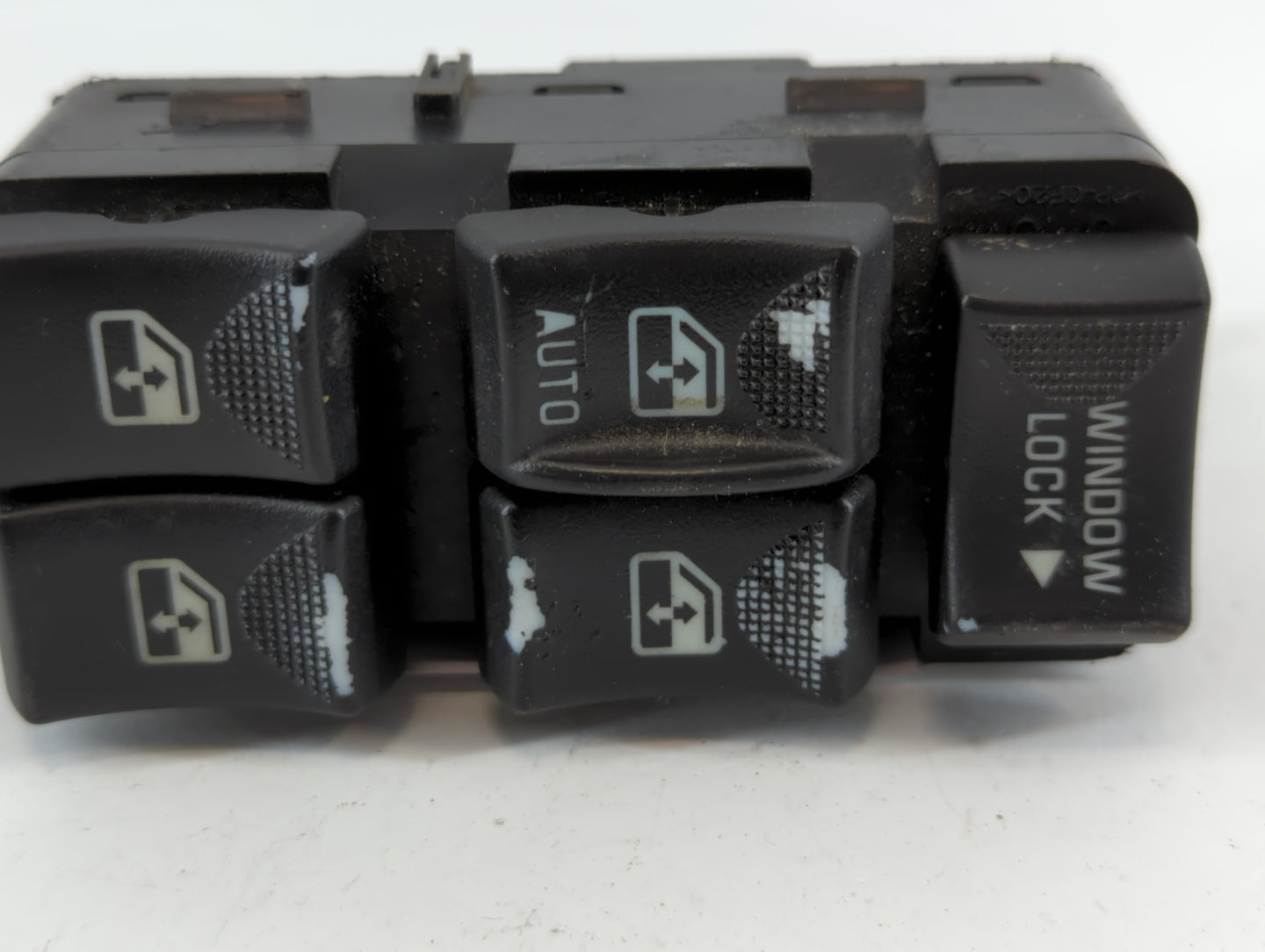 2000-2005 Chevrolet Impala Master Power Window Switch Replacement Driver Side Left P/N:10435216 Fits OEM Used Auto Parts - O