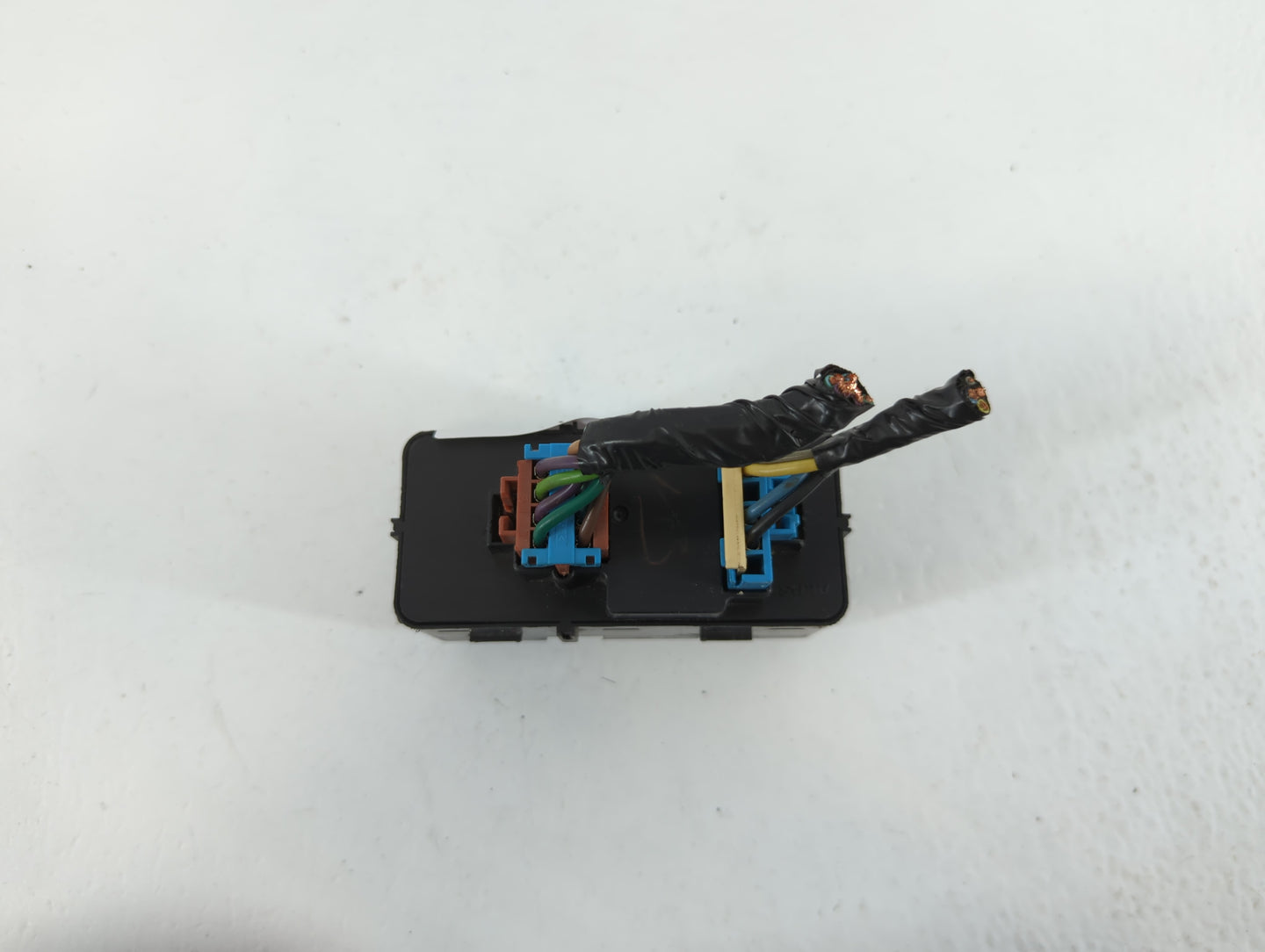2000-2005 Chevrolet Impala Master Power Window Switch Replacement Driver Side Left P/N:10435216 Fits OEM Used Auto Parts - O