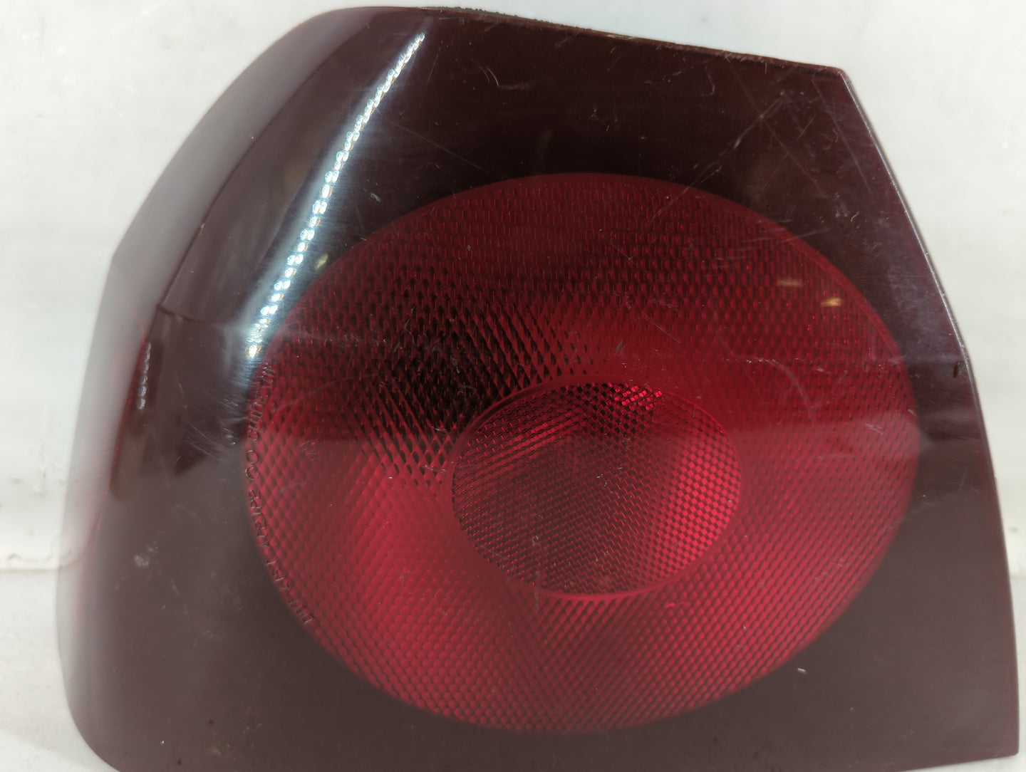 2002-2005 Chevrolet Impala Tail Light Assembly Driver Left OEM P/N:16525261 A 11 Fits Fits 2002 2003 2004 2005 OEM Used Auto
