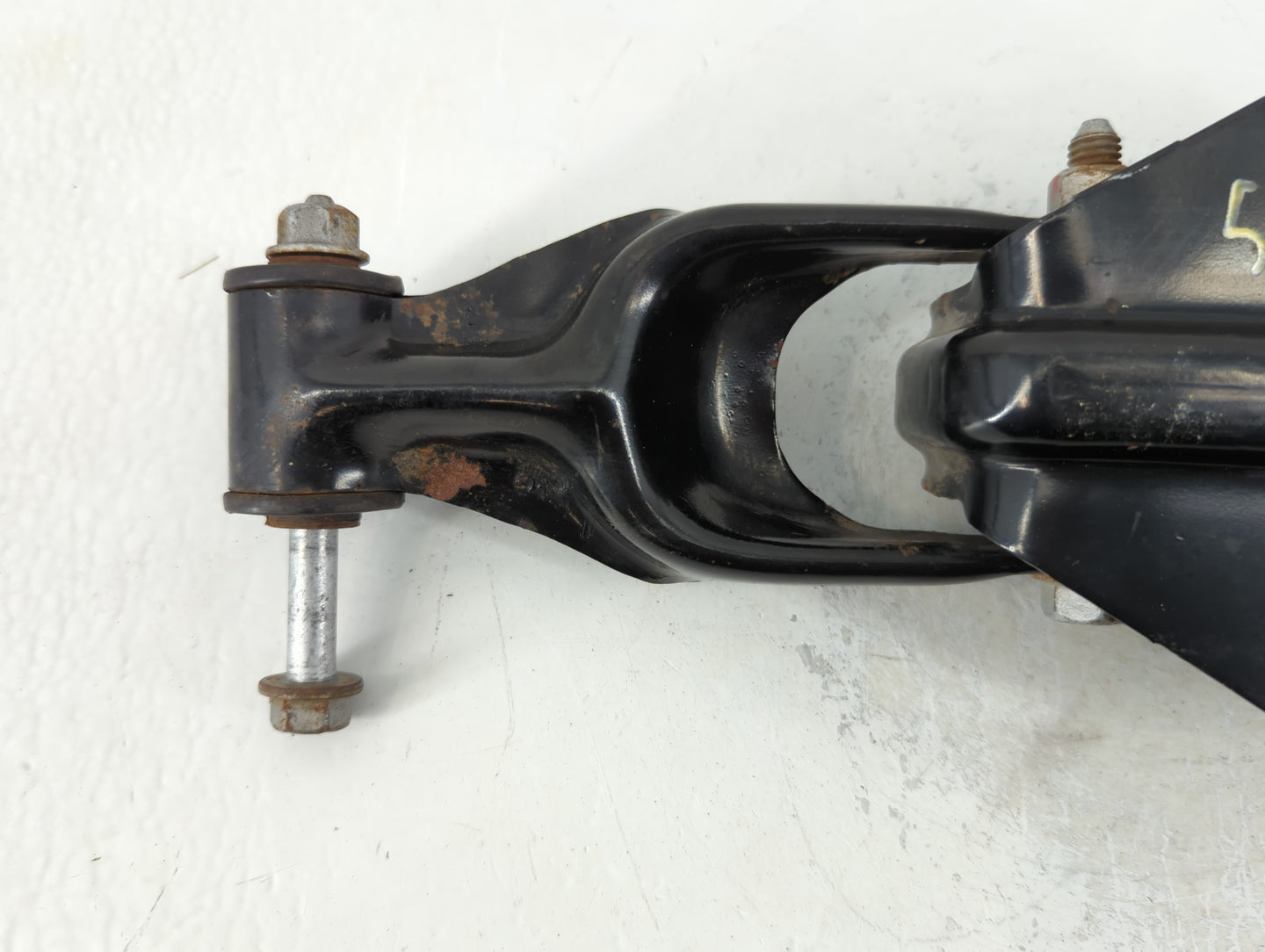 2004 Chevrolet Impala Engine Gearbox Motor Mount - Oemusedautoparts1.com