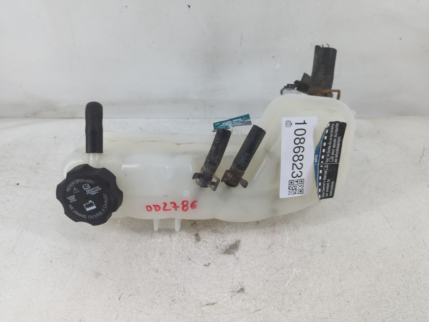 1997-2005 Chevrolet Malibu Windshield Washer Fluid Reservoir Bottle Oem - Oemusedautoparts1.com