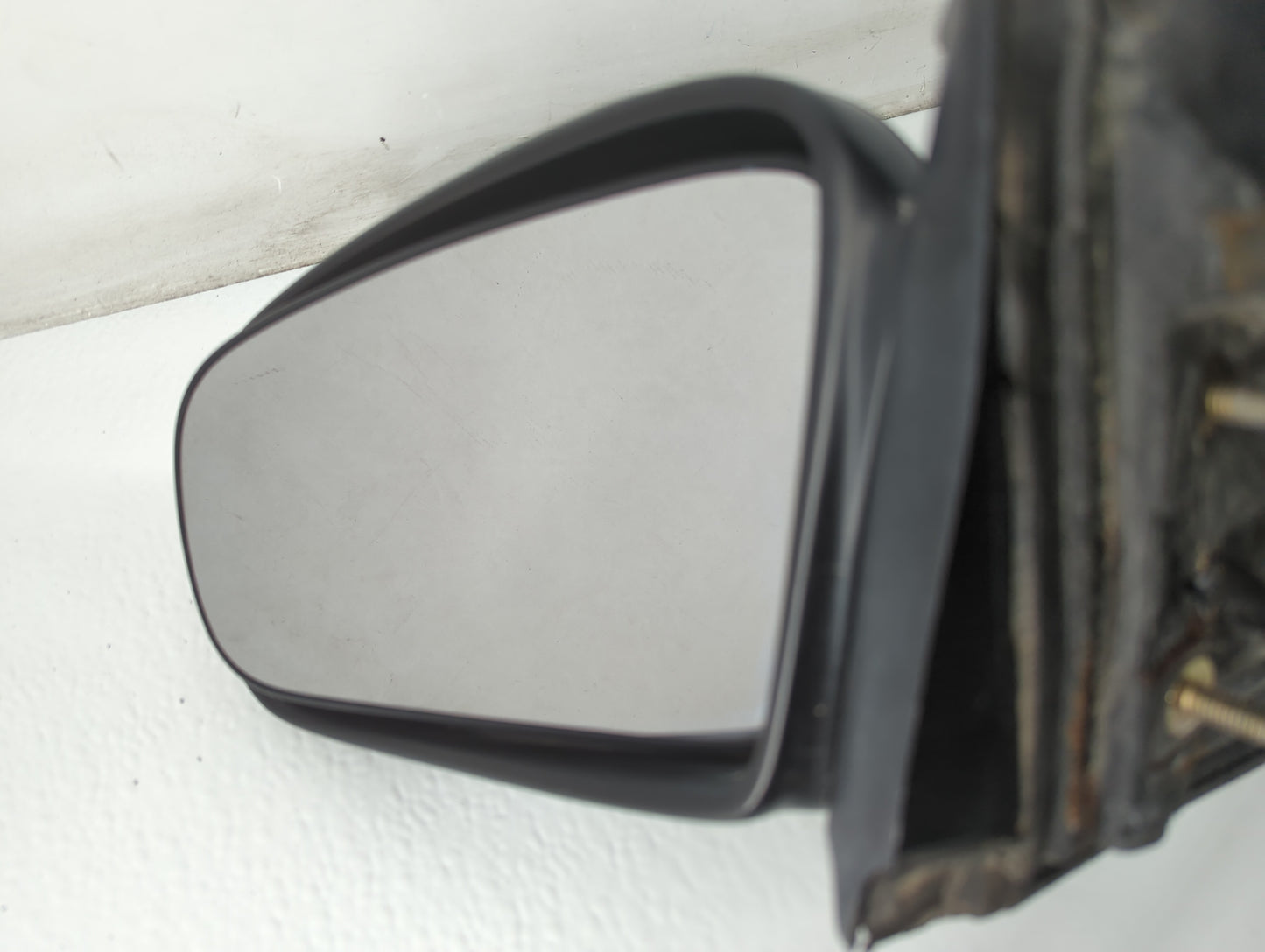 1997-2005 Chevrolet Malibu Driver Side View Mirror - Left Door Mirror OEM Used - Oemusedautoparts1.com