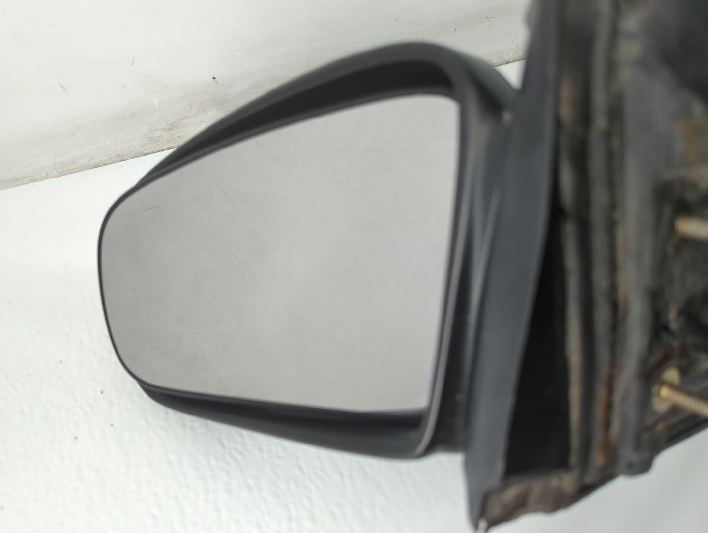 1997-2005 Chevrolet Malibu Driver Side View Mirror - Left Door Mirror OEM Used - Oemusedautoparts1.com