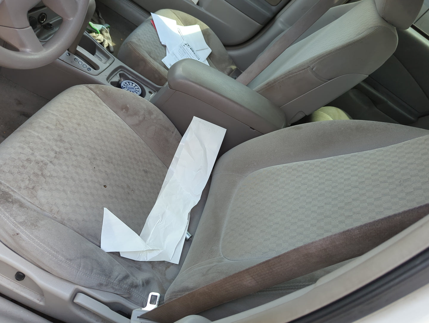 2004-2004 Chevrolet Malibu Driver Front Seat Oem Grey - Oemusedautoparts1.com