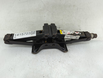 compare product 2004 Chevrolet Malibu Spare Scissor Car Jack 1415723