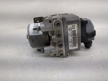 2004-2008 Chevrolet Malibu ABS Pump Control Module Replacement P/N:25804723 Fits Fits 2004 2005 2006 2007 2008 OEM Used Auto