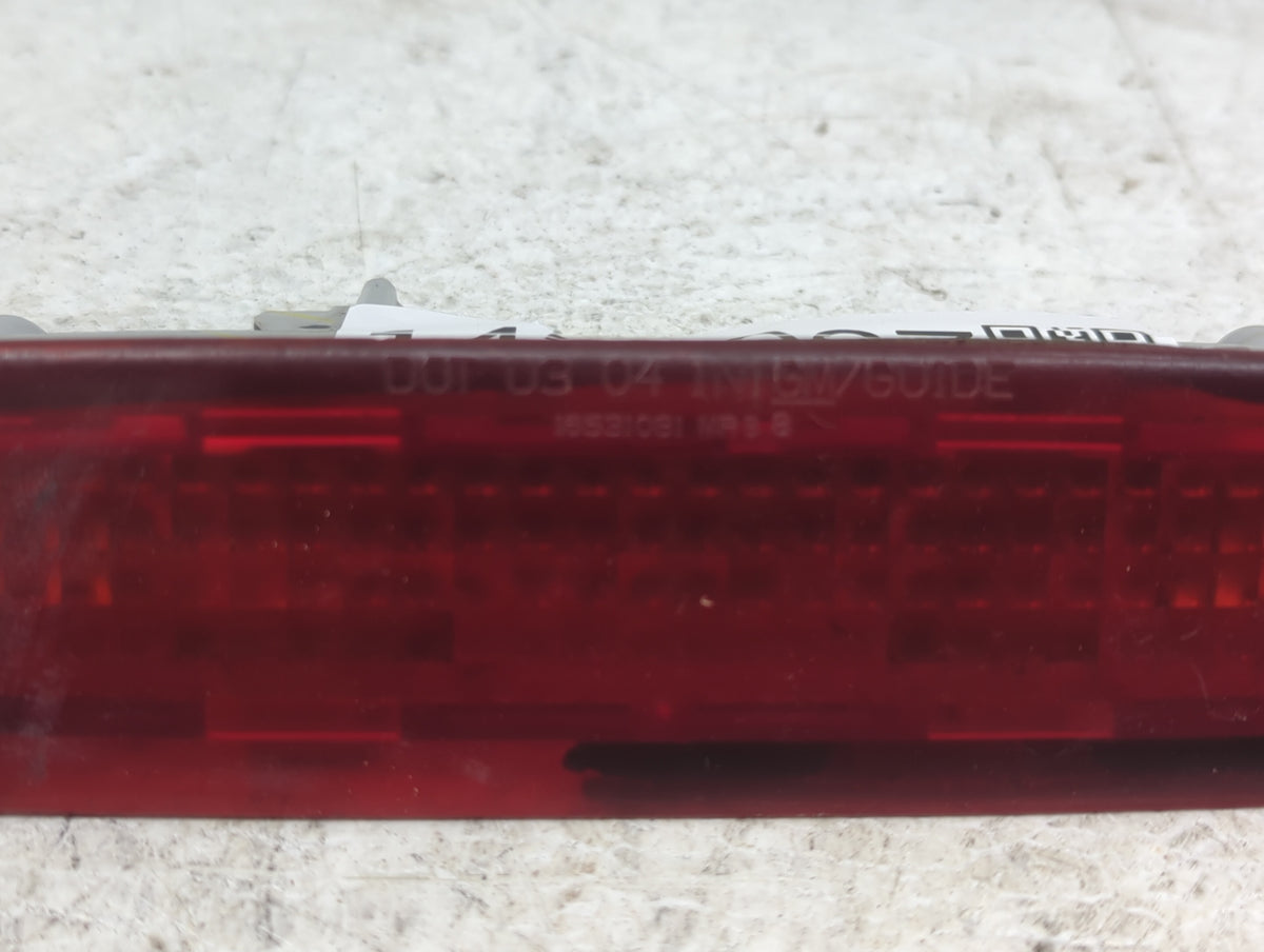 2004 Chevrolet Malibu Third Brake Light Tail Light Fits OEM Used Auto Parts - Oemusedautoparts1.com