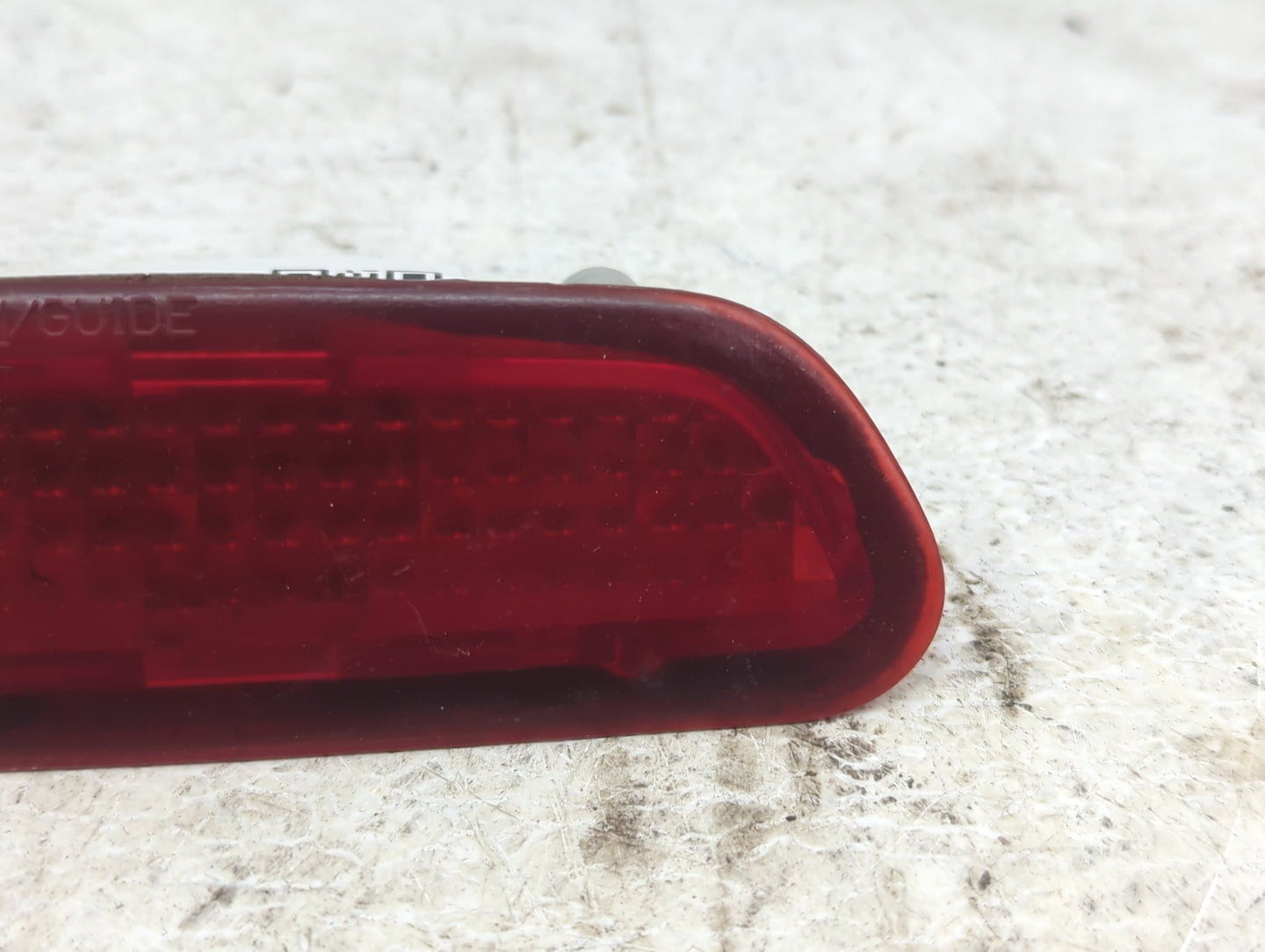 2004 Chevrolet Malibu Third Brake Light Tail Light Fits OEM Used Auto Parts - Oemusedautoparts1.com