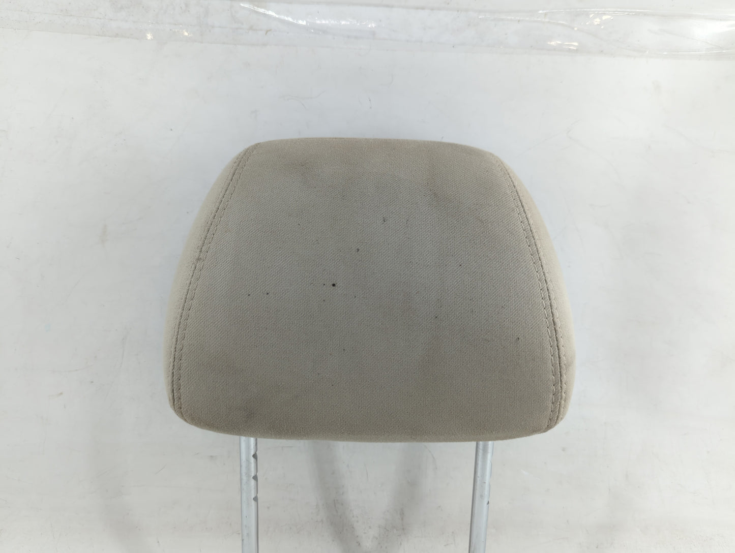 2004 Chevrolet Malibu Headrest Head Rest Rear Seat Fits OEM Used Auto Parts - Oemusedautoparts1.com
