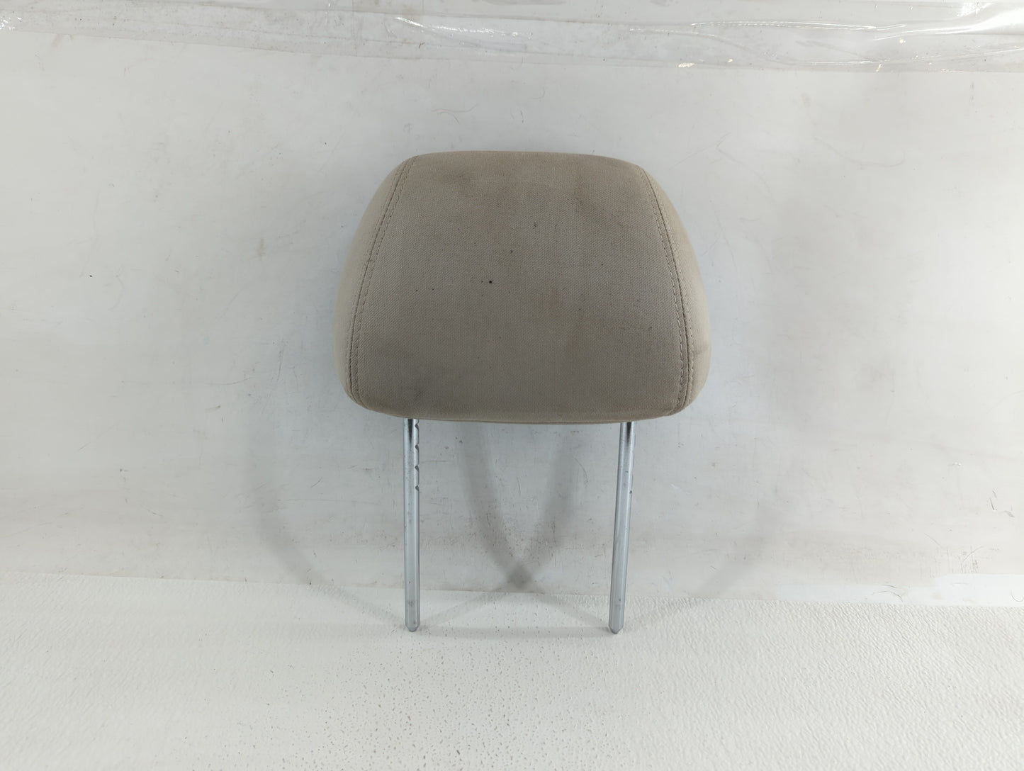 2004 Chevrolet Malibu Headrest Head Rest Rear Seat Fits OEM Used Auto Parts - Oemusedautoparts1.com