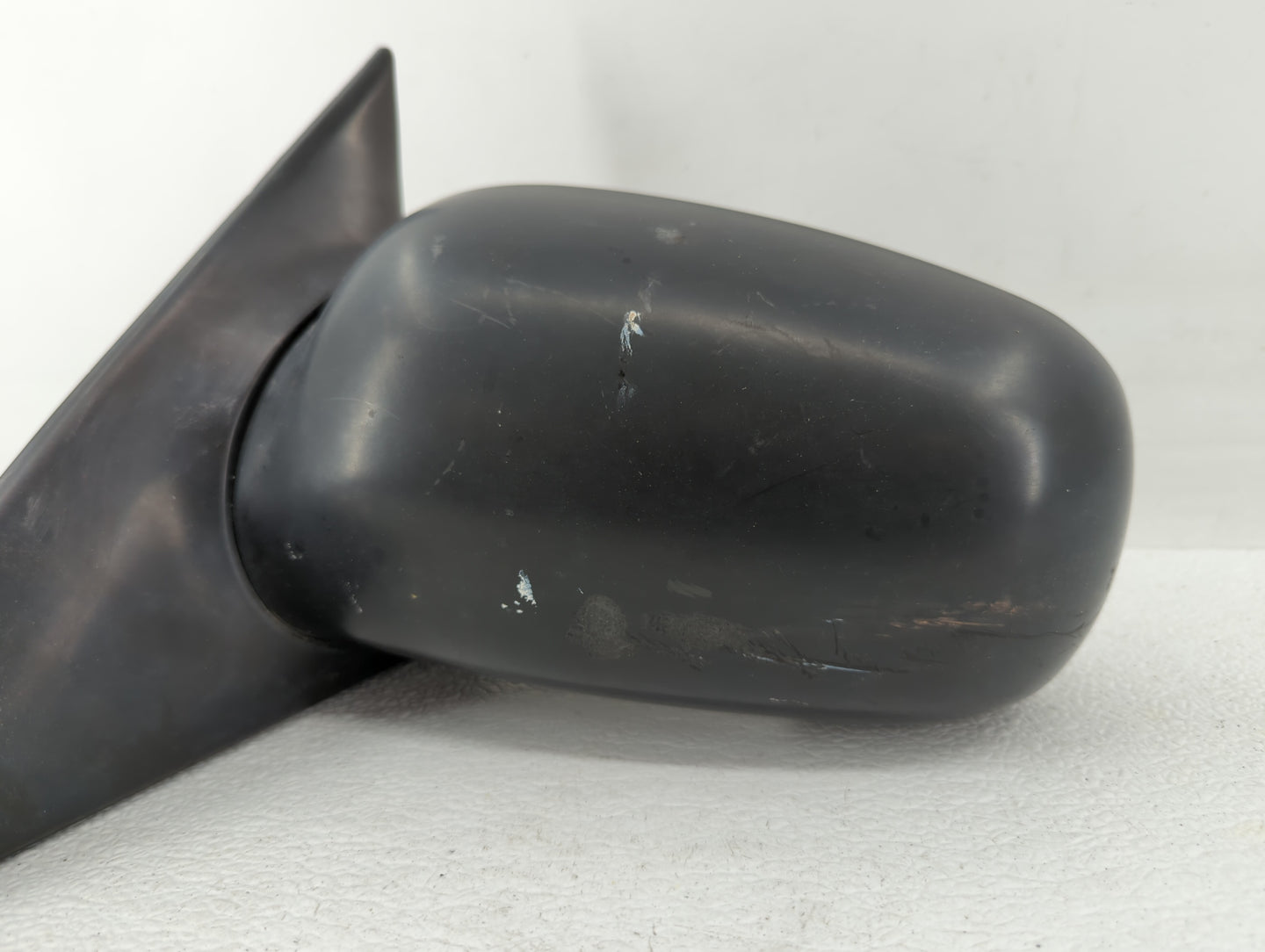 2004-2008 Chevrolet Malibu Passenger Side View Mirror - Right Door Mirror OEM Used - Oemusedautoparts1.com