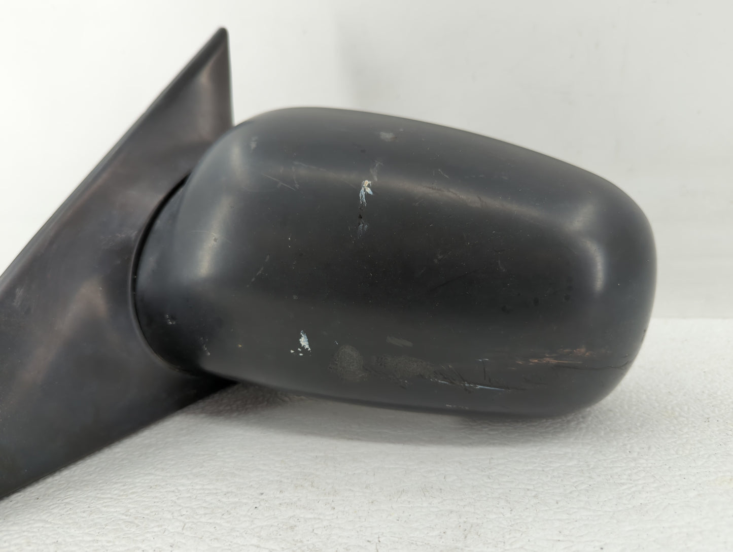 2004-2008 Chevrolet Malibu Passenger Side View Mirror - Right Door Mirror OEM Used - Oemusedautoparts1.com