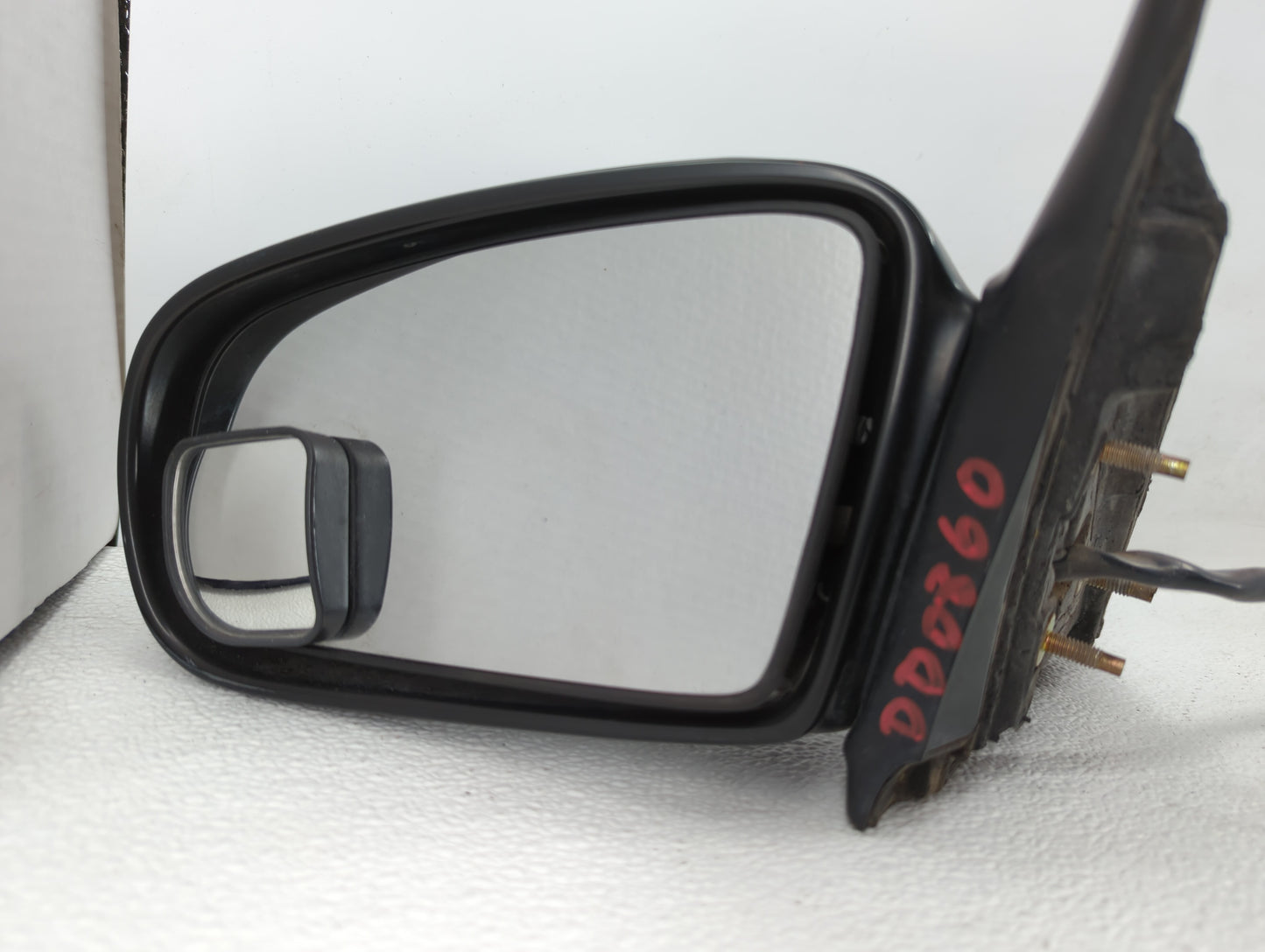 2004-2008 Chevrolet Malibu Passenger Side View Mirror - Right Door Mirror OEM Used - Oemusedautoparts1.com