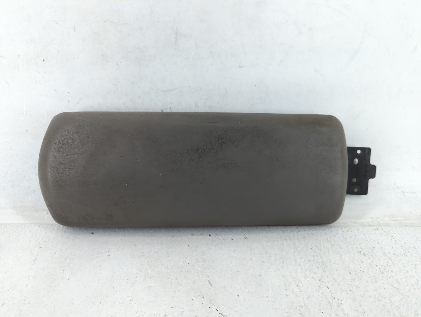 2004 Chevrolet Malibu Center Console Armrest Cover Lid Fits OEM Used Auto Parts - Oemusedautoparts1.com